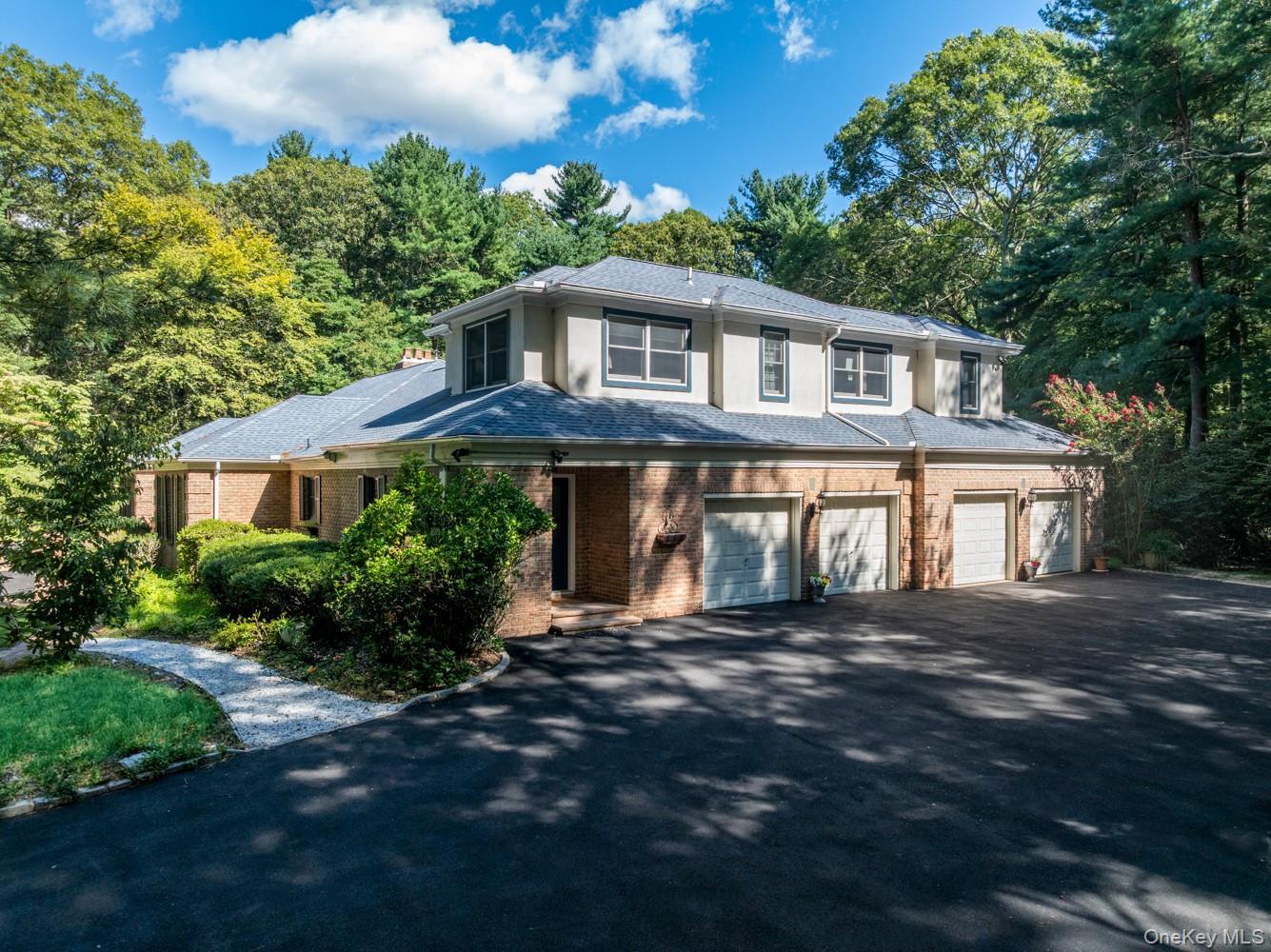 Single Family Laurel Woods Drive  Nassau County, NY 11771, MLS-1043804-28