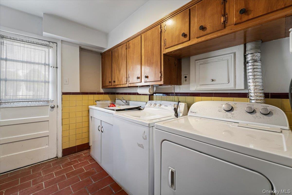 Single Family 216th Street Queens, NY 11360, MLS-1043846-26