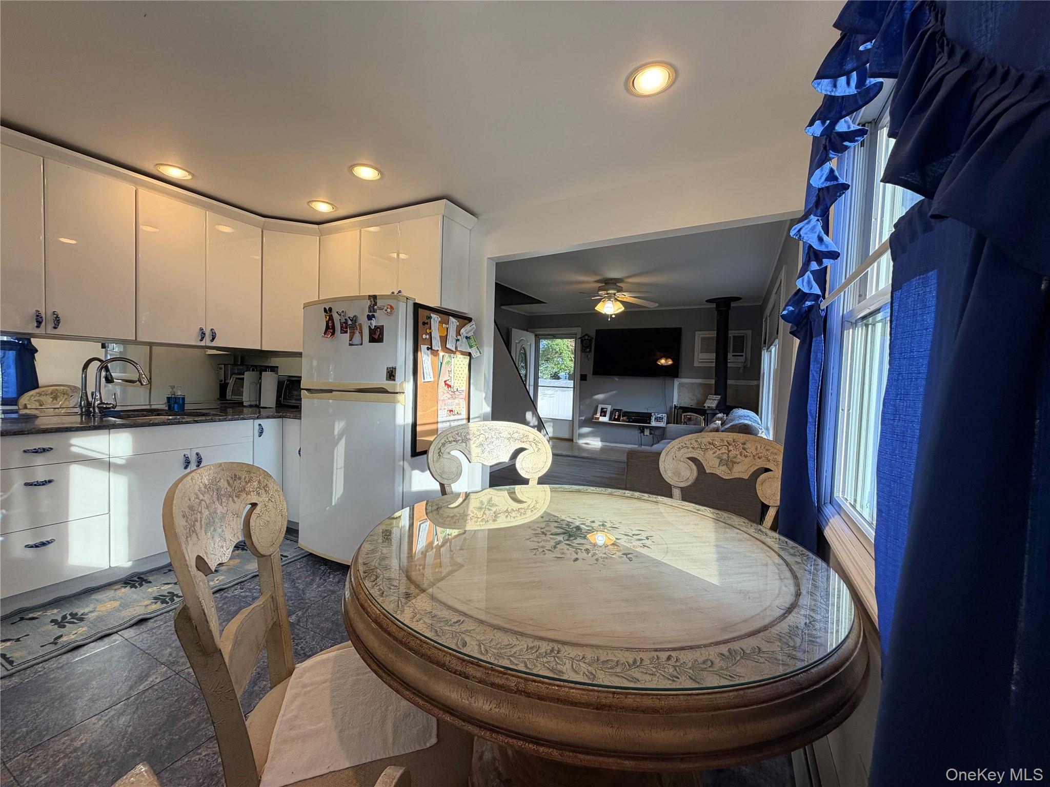 Single Family Crystal Lane  Suffolk County, NY 11717, MLS-1043847-10