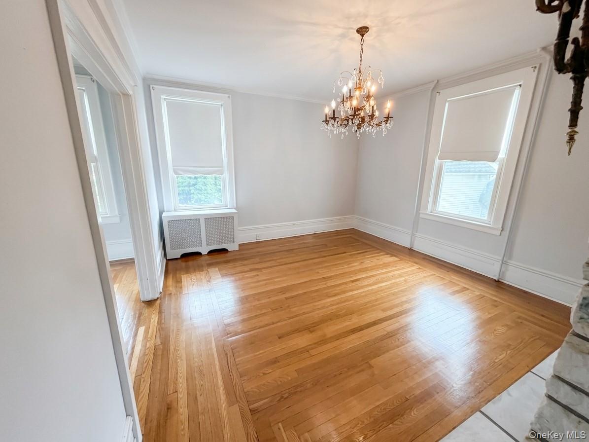 Single Family Fallwood Parkway Nassau County, NY 11735, MLS-1043870-15