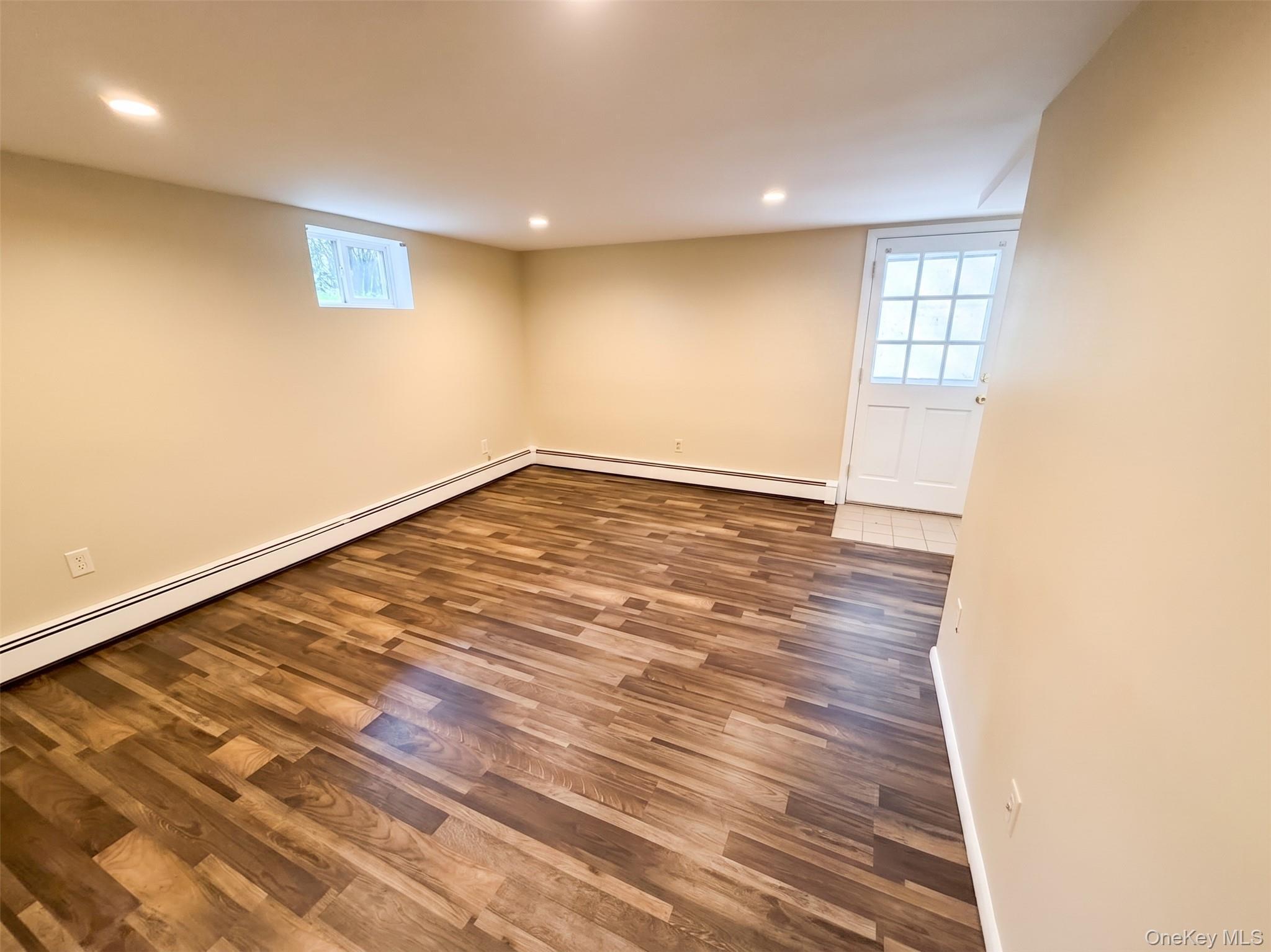 Single Family Fallwood Parkway Nassau County, NY 11735, MLS-1043870-30