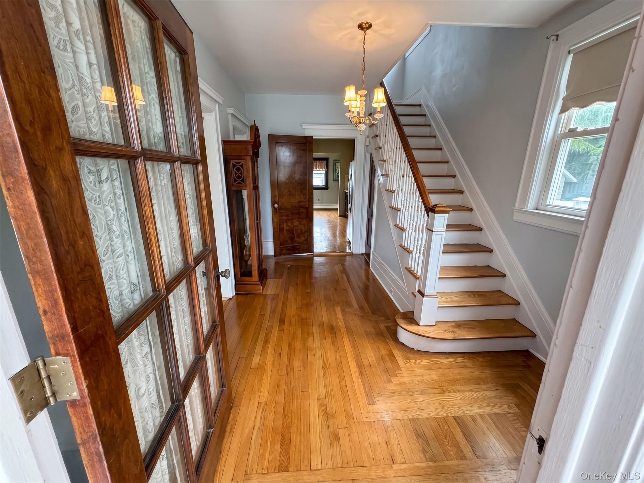 Single Family Fallwood Parkway Nassau County, NY 11735, MLS-1043870-9