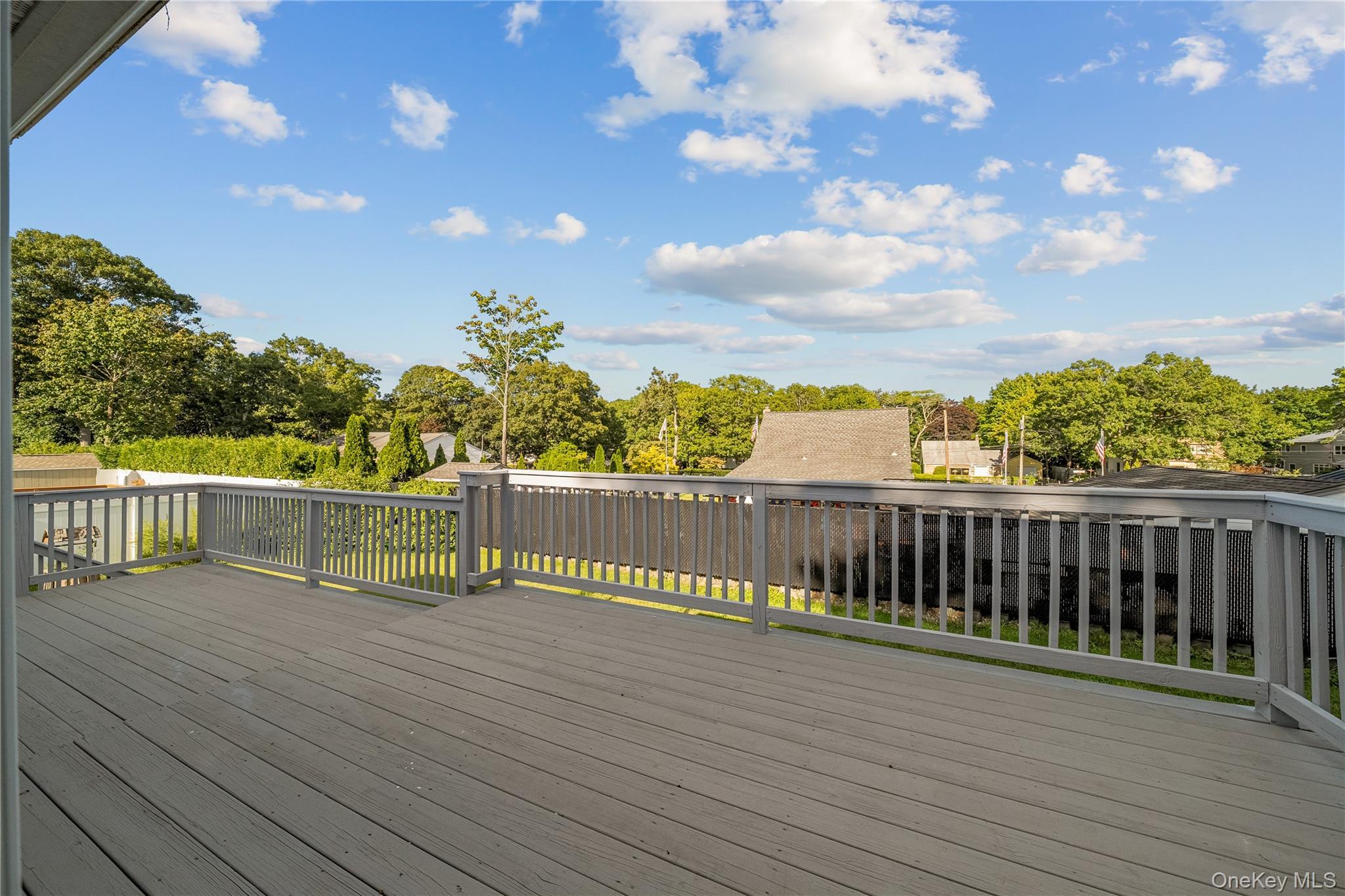 Single Family Concord Road  Suffolk County, NY 11967, MLS-1043877-35