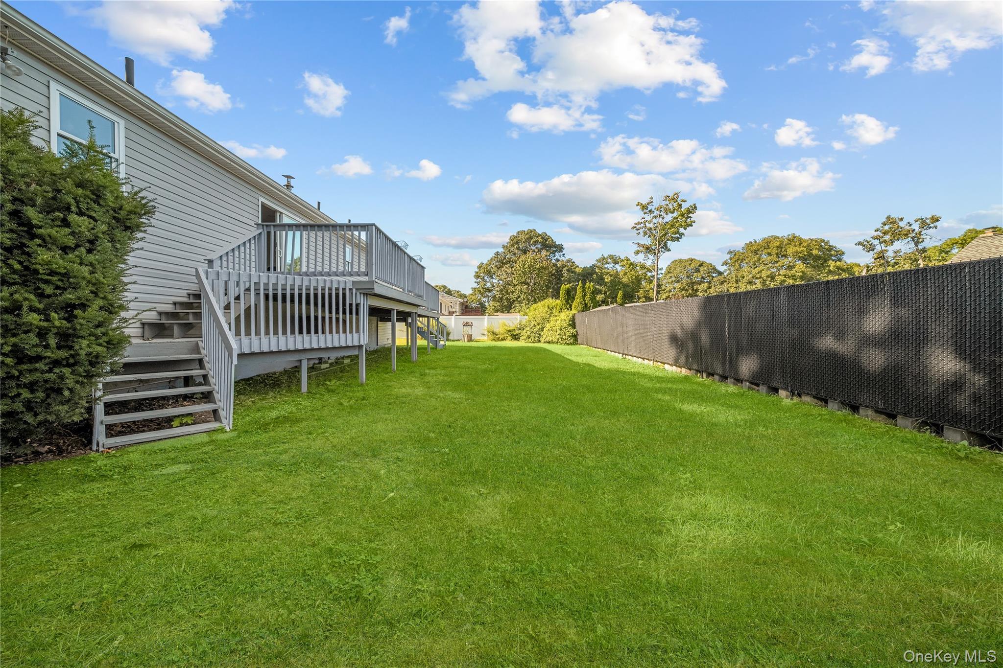 Single Family Concord Road  Suffolk County, NY 11967, MLS-1043877-40