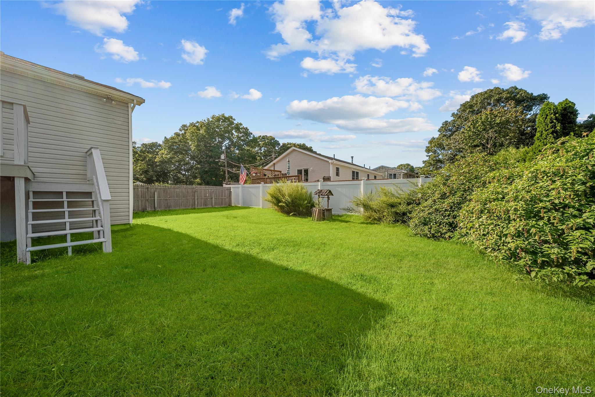 Single Family Concord Road  Suffolk County, NY 11967, MLS-1043877-42