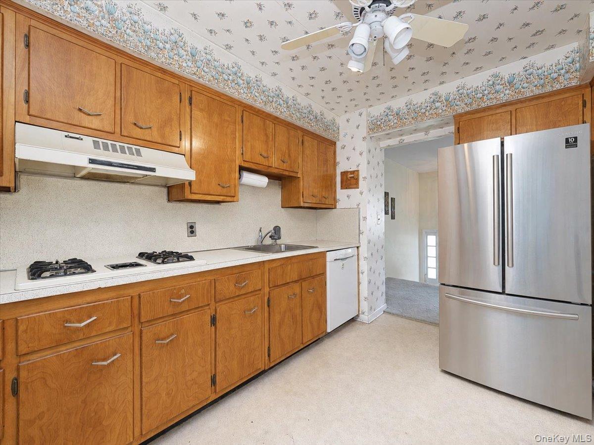 Single Family Washington Avenue  Rockland County, NY 10983, MLS-1043889-14