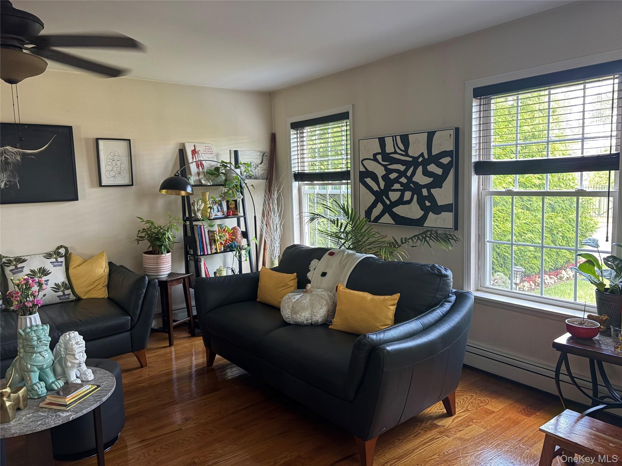 Single Family New Hyde Park  Nassau County, NY 11040, MLS-1043909-7
