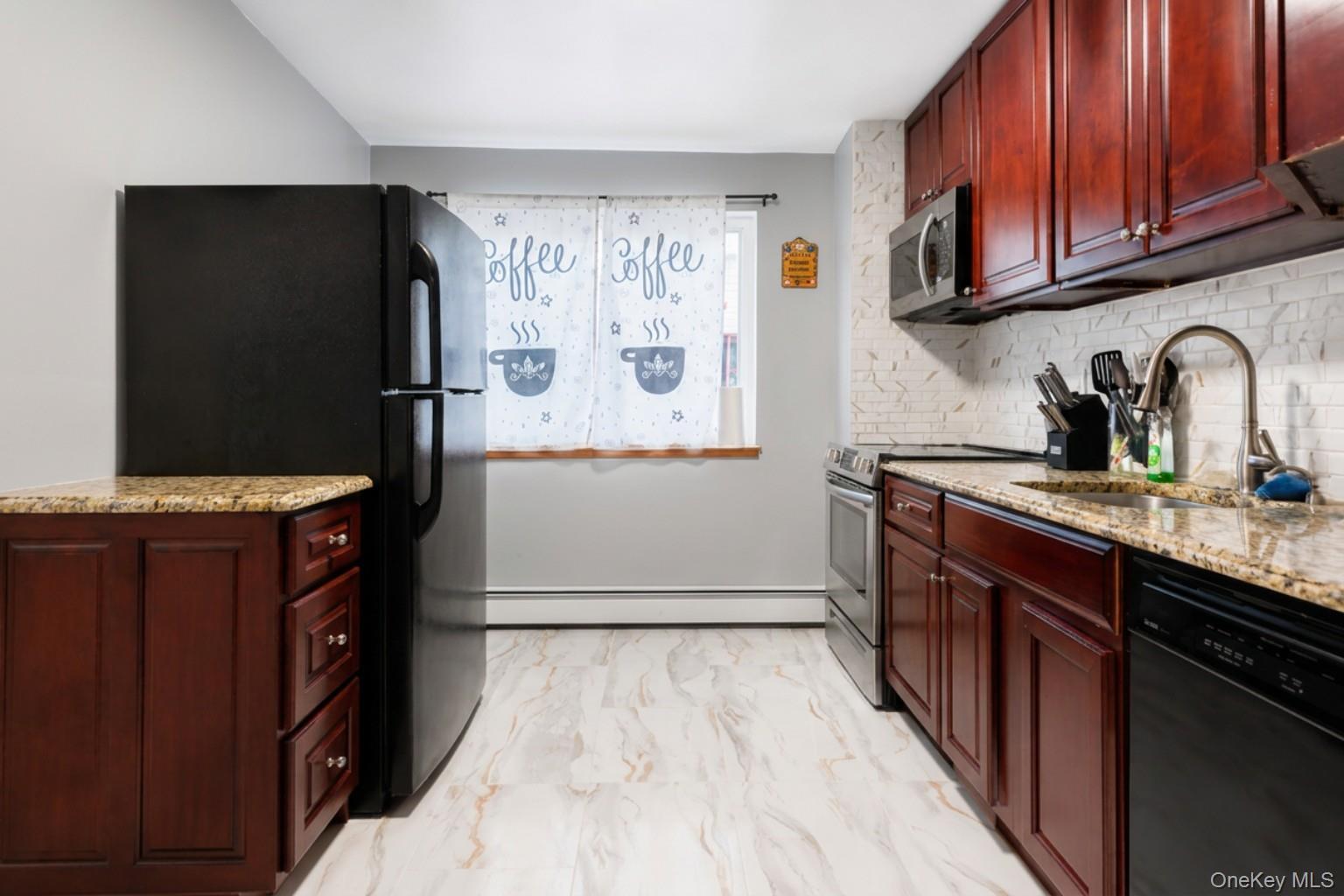 Single Family Brennan Street Suffolk County, NY 11743, MLS-1043915-10