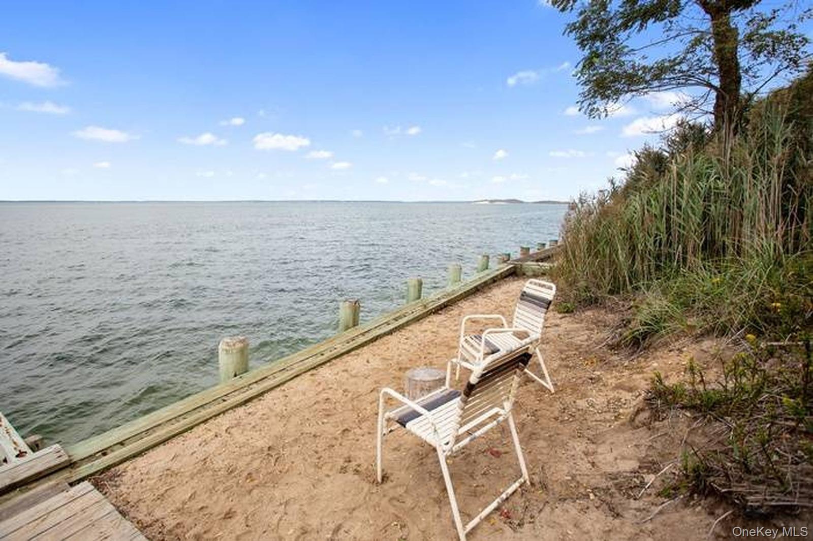 Single Family Shadyrest Drive  Suffolk County, NY 11963, MLS-1043921-29