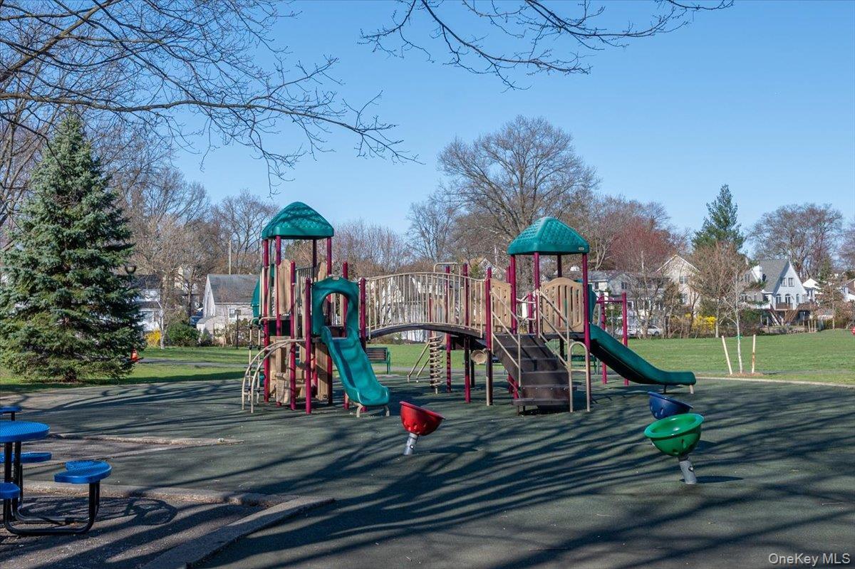 Single Family Carroll Avenue  Westchester County, NY 10543, MLS-1043935-27