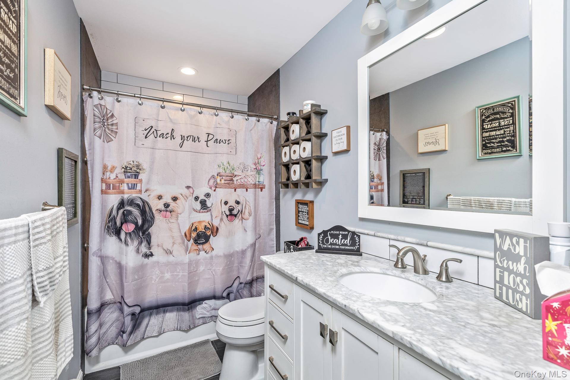 Single Family Evergreen Drive Suffolk County, NY 11949, MLS-1043961-10