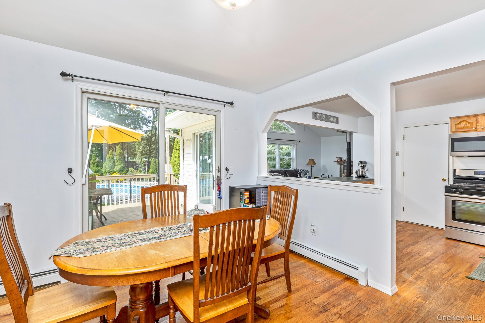 Single Family Evergreen Drive Suffolk County, NY 11949, MLS-1043961-16