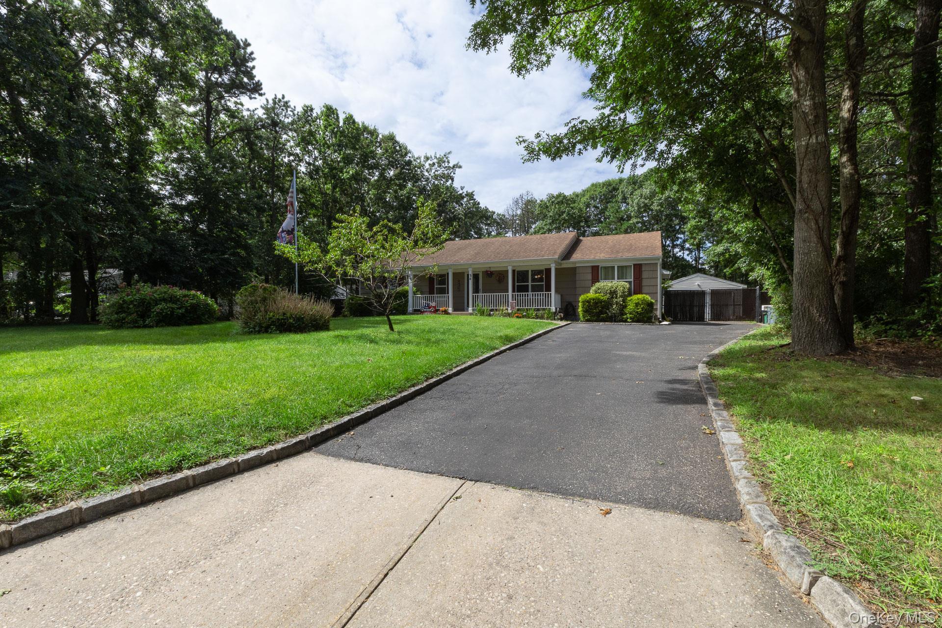 Single Family Evergreen Drive Suffolk County, NY 11949, MLS-1043961-2