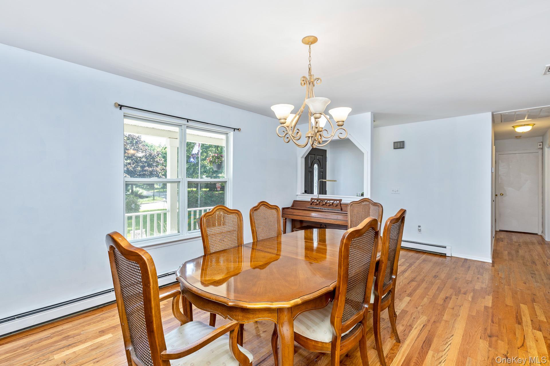 Single Family Evergreen Drive Suffolk County, NY 11949, MLS-1043961-8