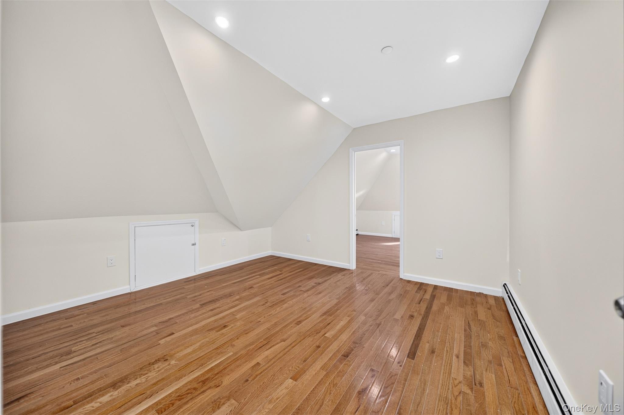 Single Family 85th Avenue  Queens, NY 11432, MLS-1043962-24