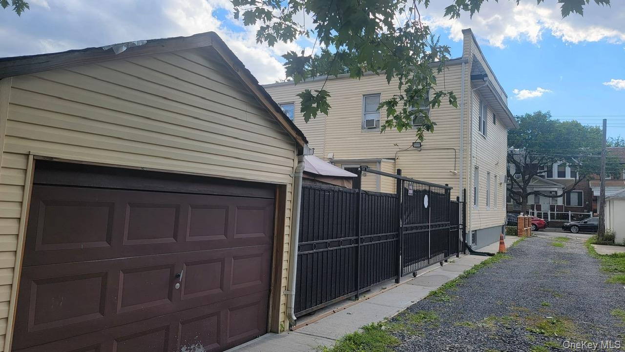 Single Family 96th Street  Queens, NY 11421, MLS-1043963-2