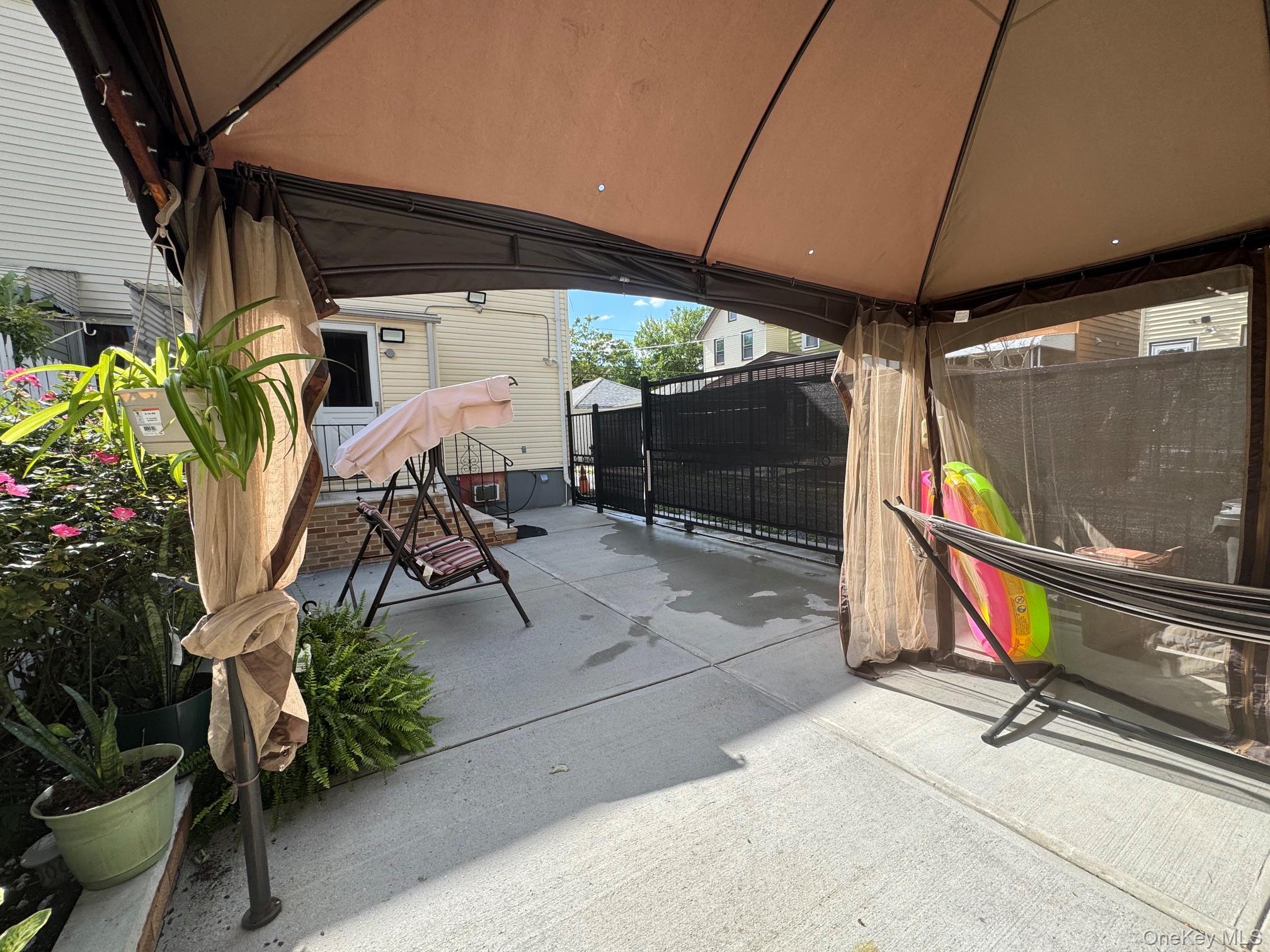 Single Family 96th Street  Queens, NY 11421, MLS-1043963-26