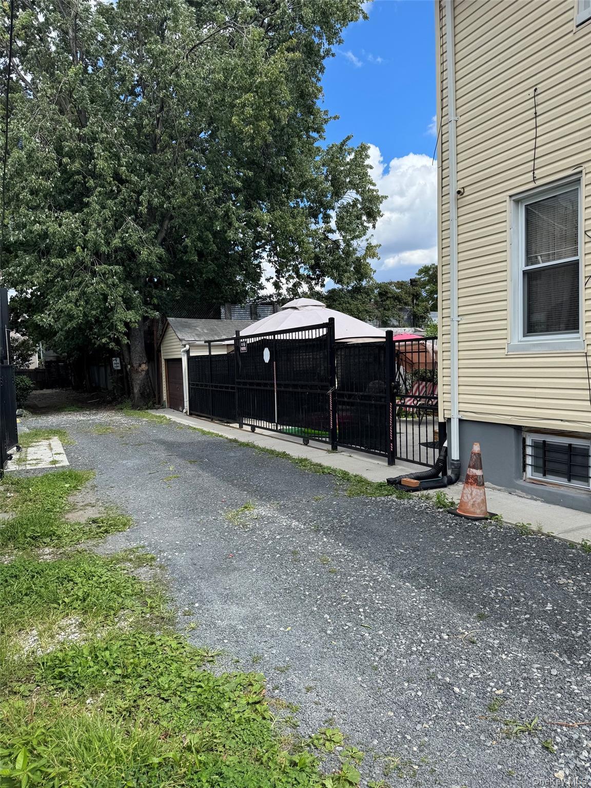 Single Family 96th Street  Queens, NY 11421, MLS-1043963-5