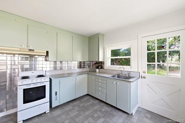 Single Family Railroad Ave. Suffolk County, NY 11934, MLS-1043968-14