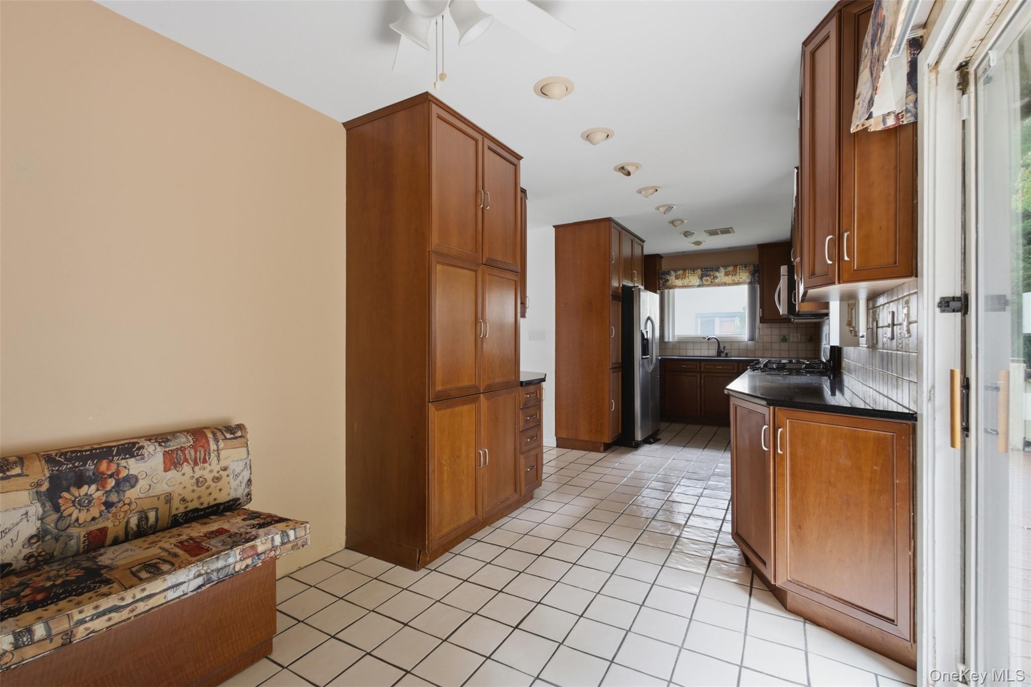 Single Family Dakota Court Rockland County, NY 10901, MLS-1043969-14