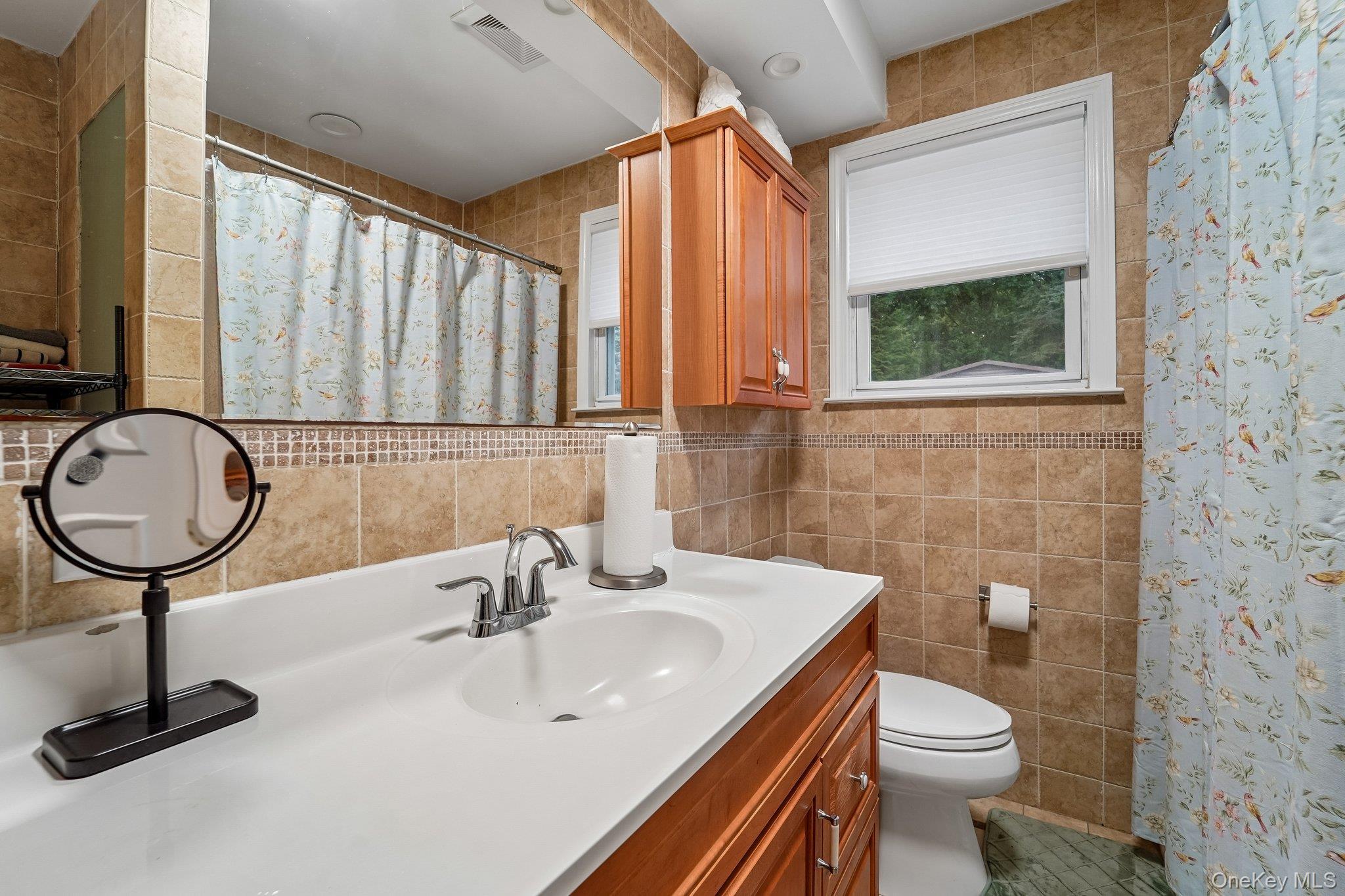 Single Family Fairview Place Rockland County, NY 10901, MLS-1043987-16