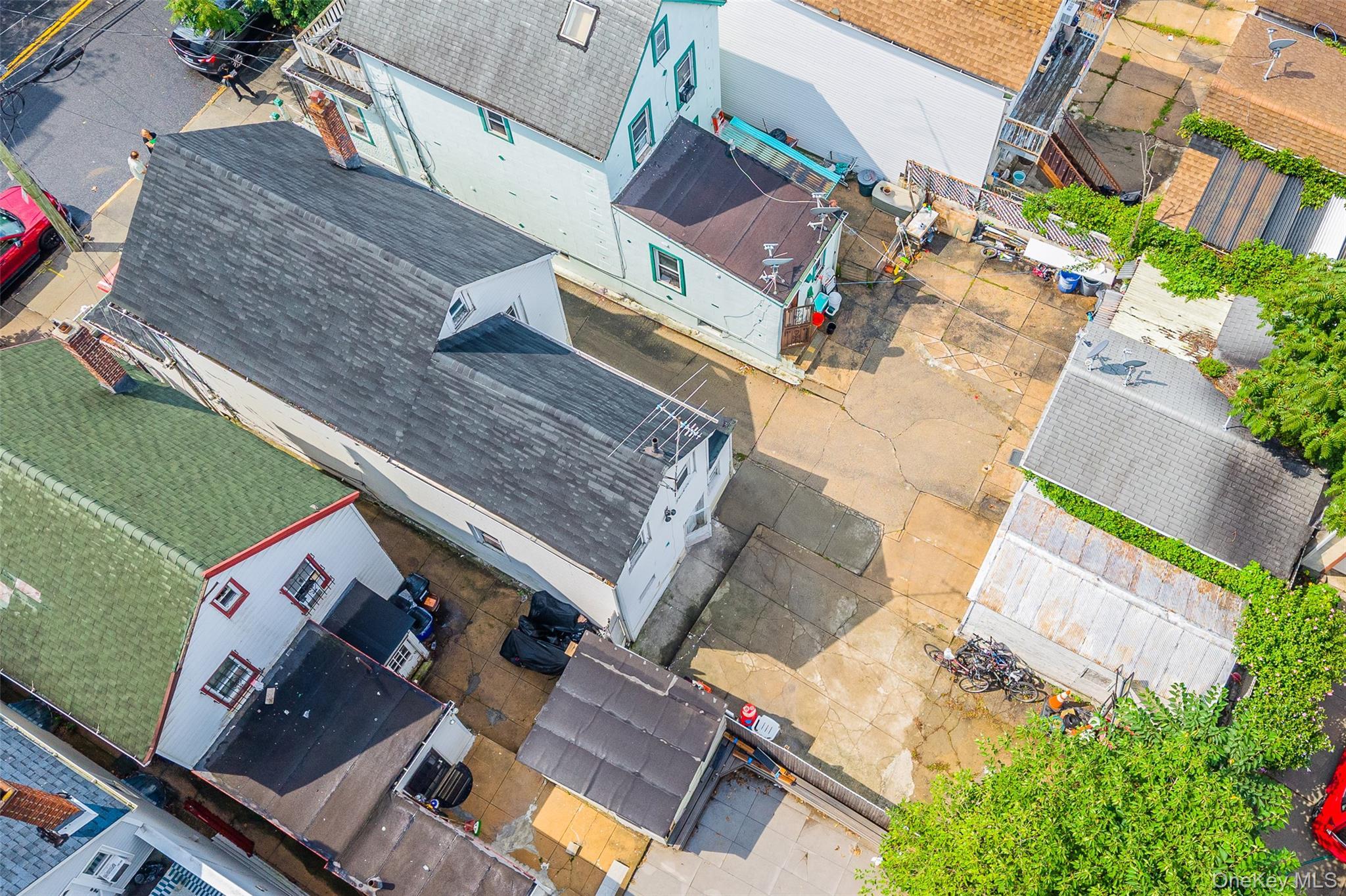 Single Family 43rd Avenue  Queens, NY 11368, MLS-1043992-27
