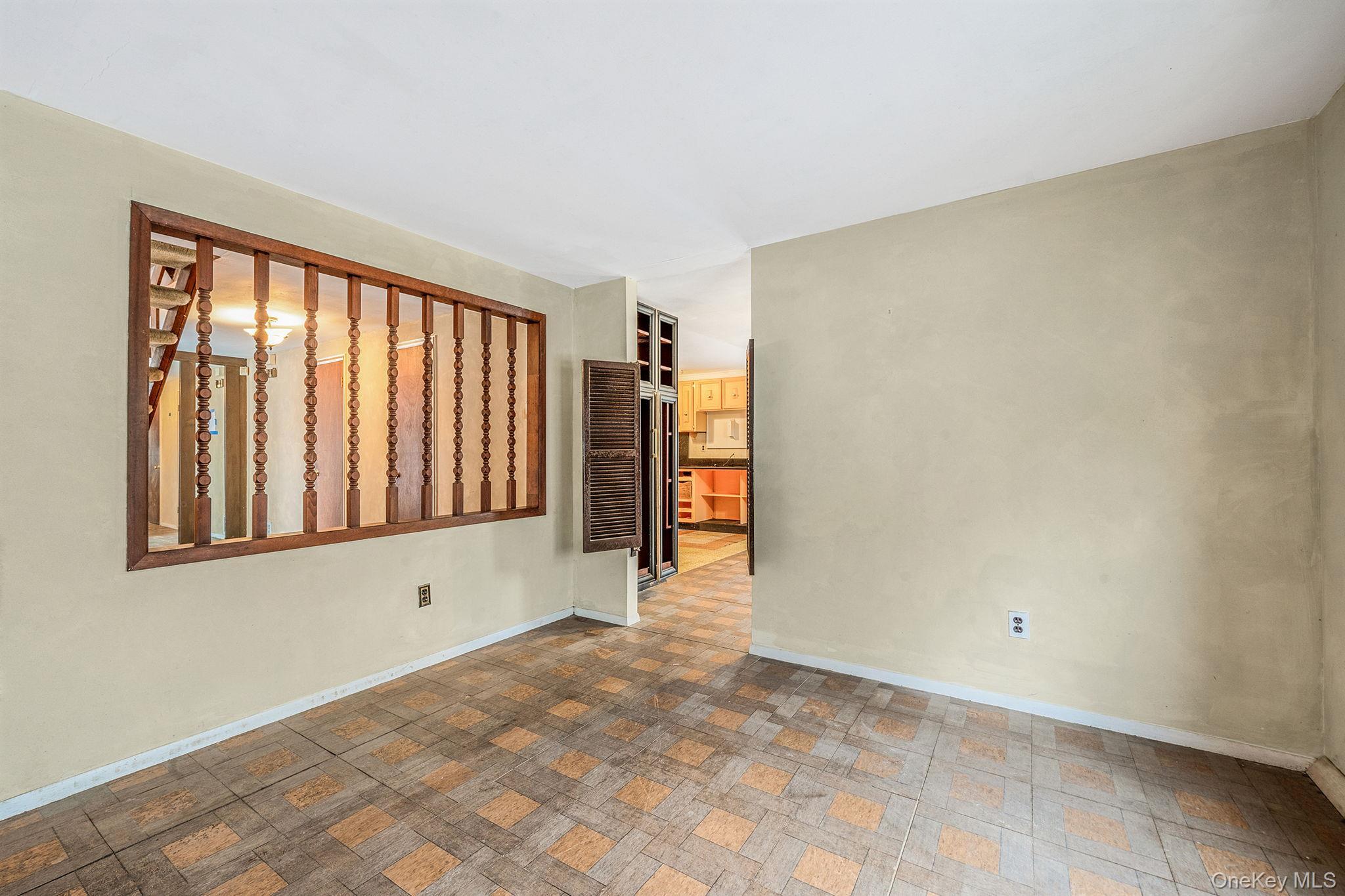Single Family Meyer Lane Suffolk County, NY 11763, MLS-1044007-15