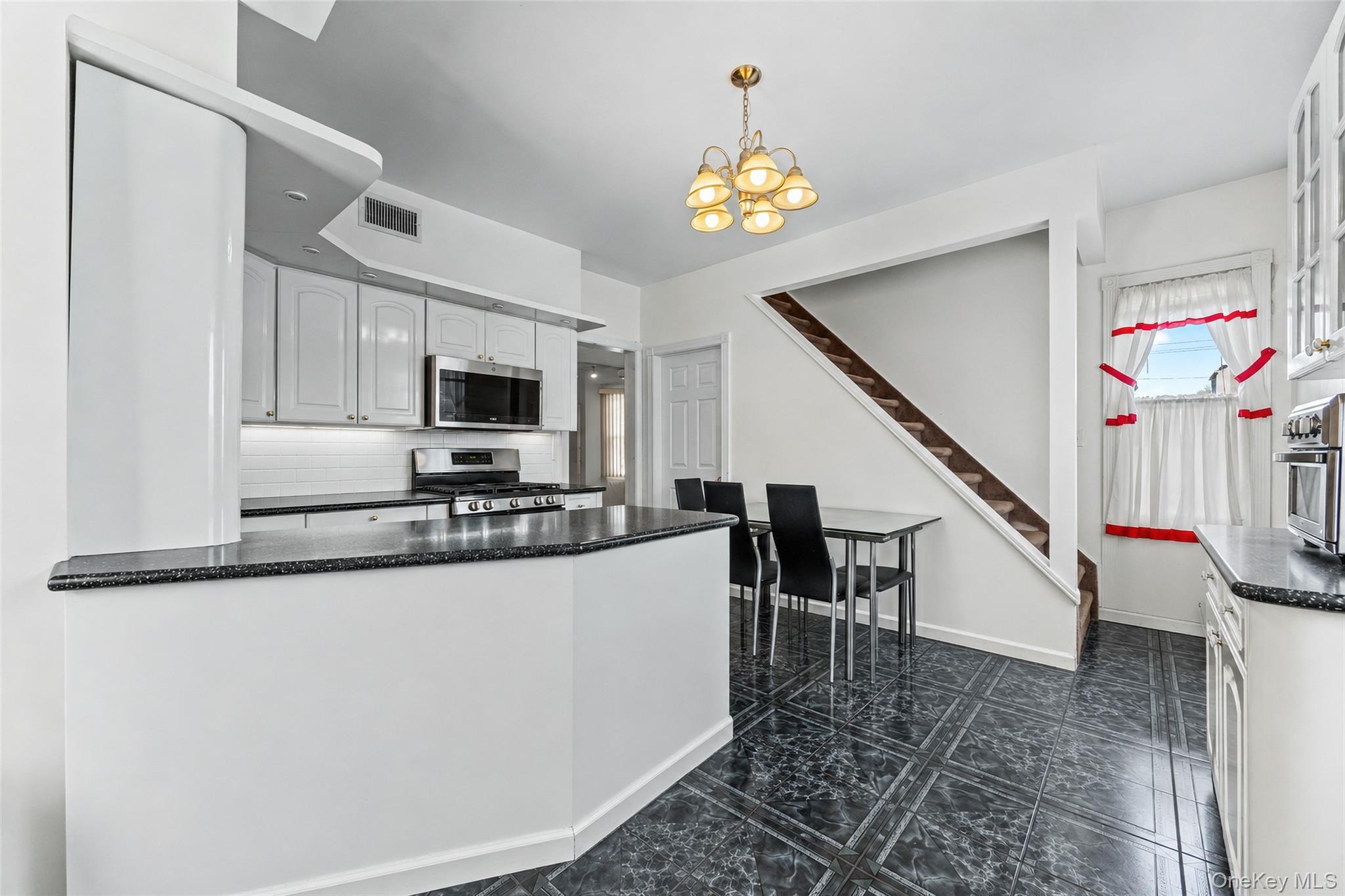 Single Family Rockaway Avenue  Nassau County, NY 11581, MLS-1044019-19
