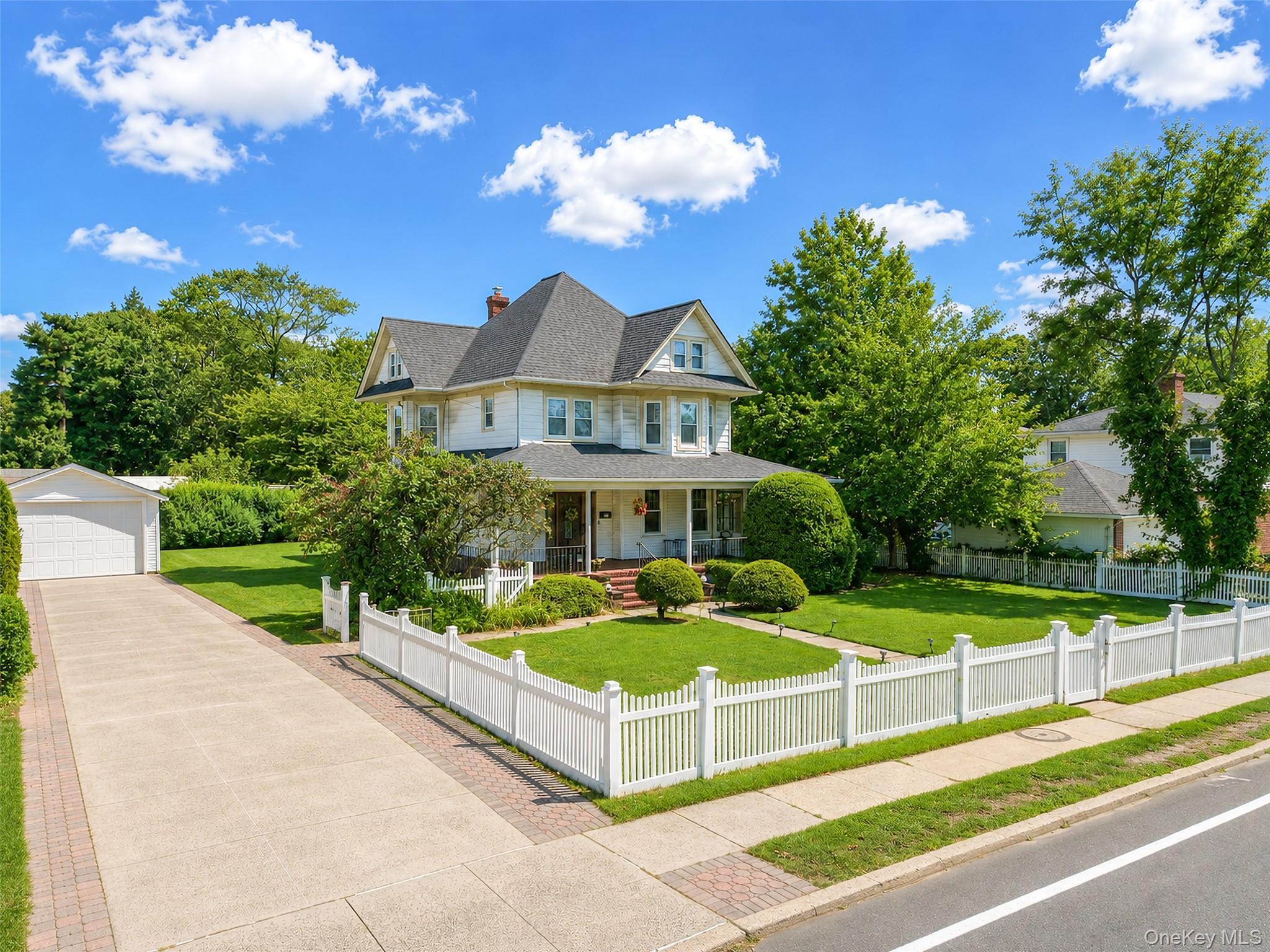 Single Family Rockaway Avenue  Nassau County, NY 11581, MLS-1044019-2