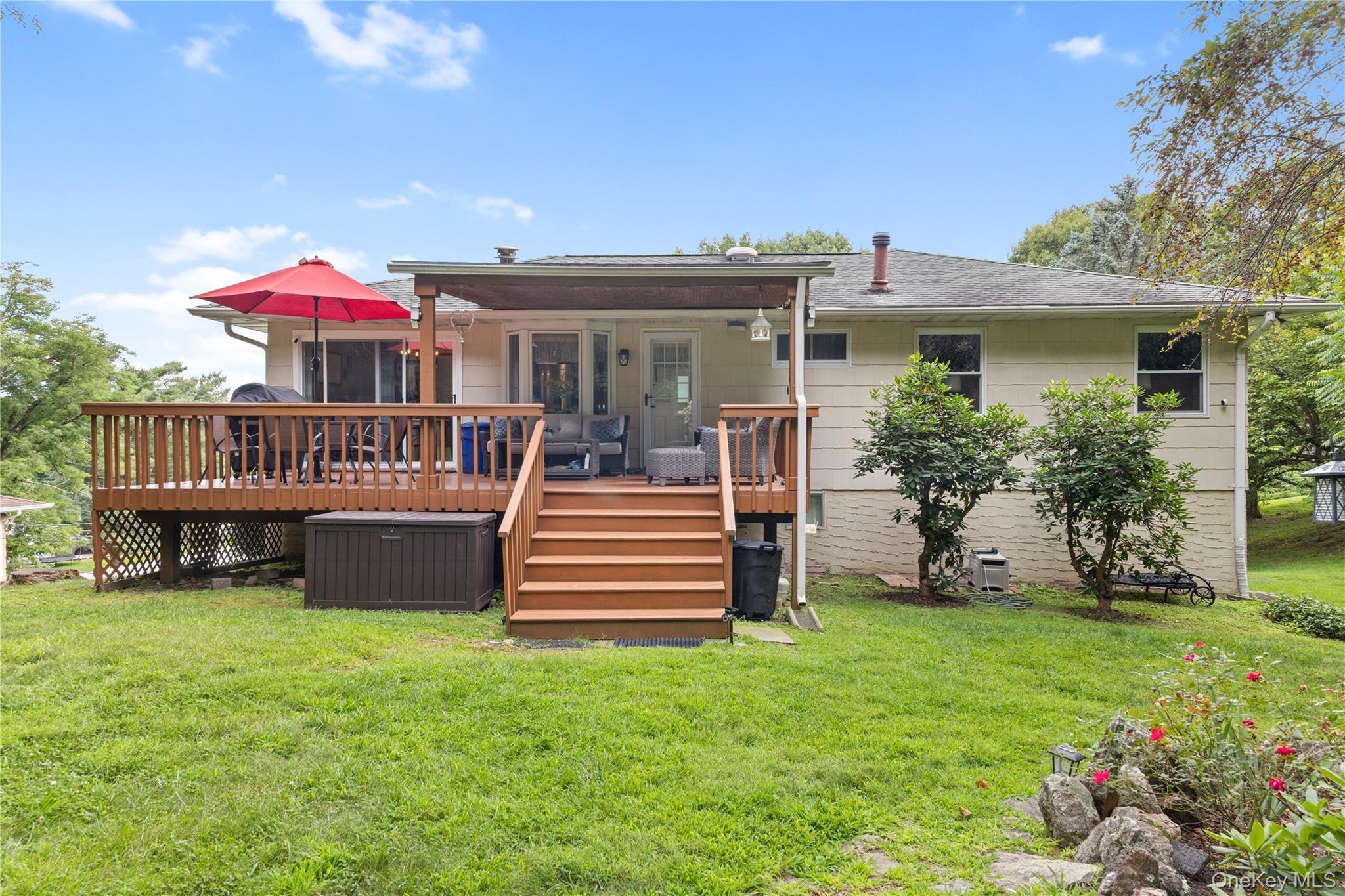 Single Family Reeback Drive  Westchester County, NY 10562, MLS-1044028-17