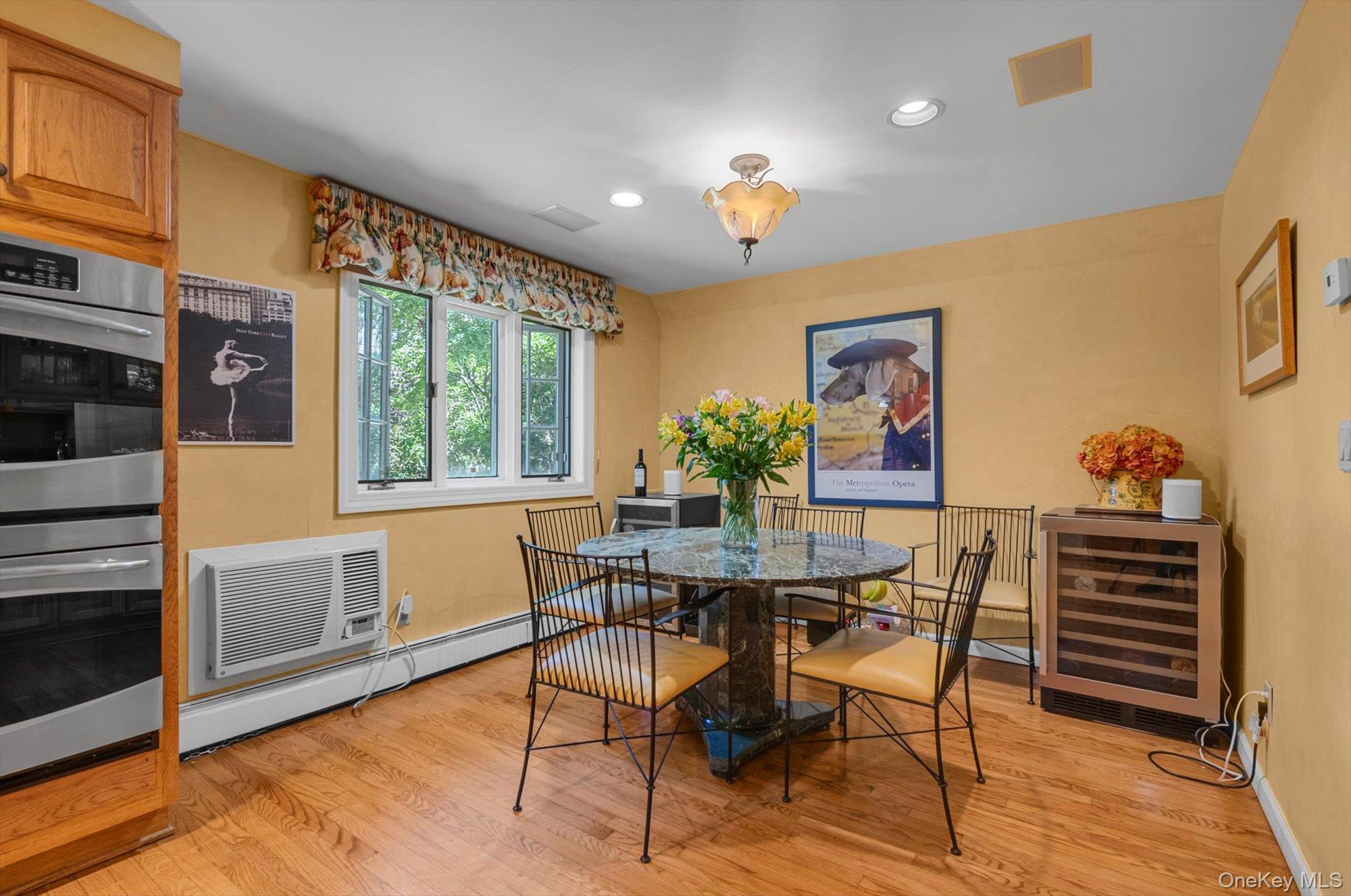 Single Family Wensley Drive Nassau County, NY 11020, MLS-1044041-10