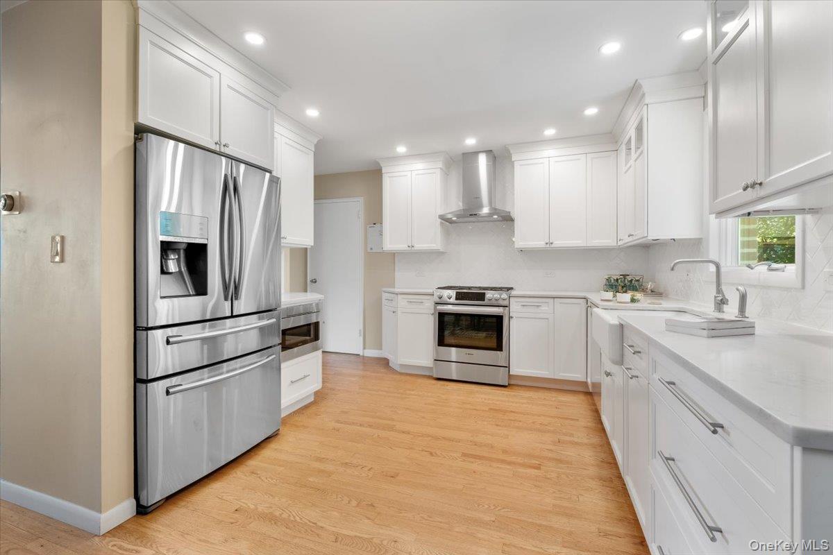 Single Family Dartmouth Terrace Westchester County, NY 10607, MLS-1044042-12