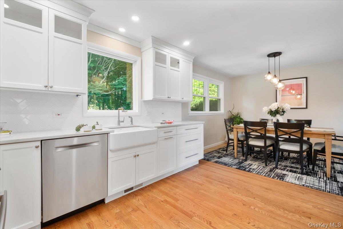 Single Family Dartmouth Terrace Westchester County, NY 10607, MLS-1044042-13