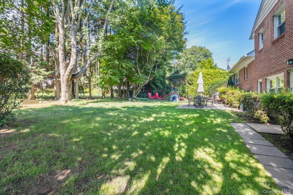 Single Family Dartmouth Terrace Westchester County, NY 10607, MLS-1044042-32
