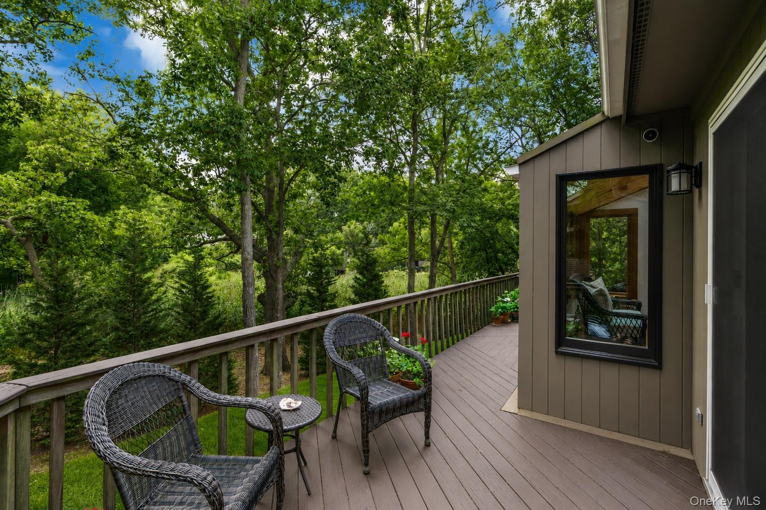 Single Family Stillwater Avenue Suffolk County, NY 11935, MLS-1044048-36