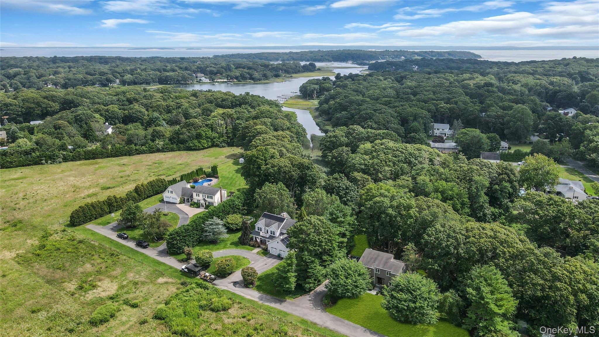Single Family Stillwater Avenue Suffolk County, NY 11935, MLS-1044048-43
