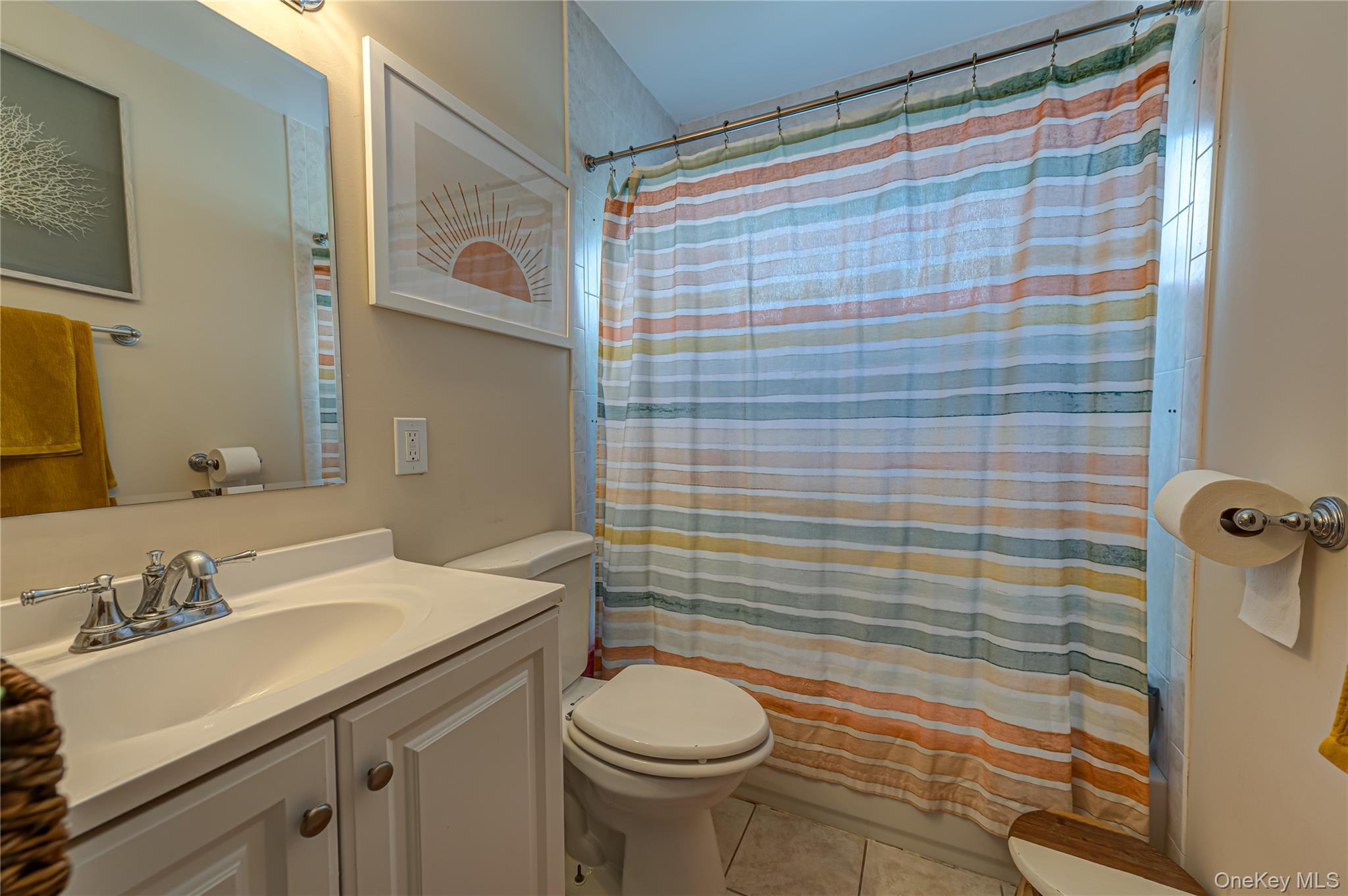 Single Family Vanderbilt Boulevard  Suffolk County, NY 11769, MLS-1044054-12