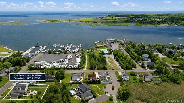 Single Family Vanderbilt Boulevard  Suffolk County, NY 11769, MLS-1044054-24