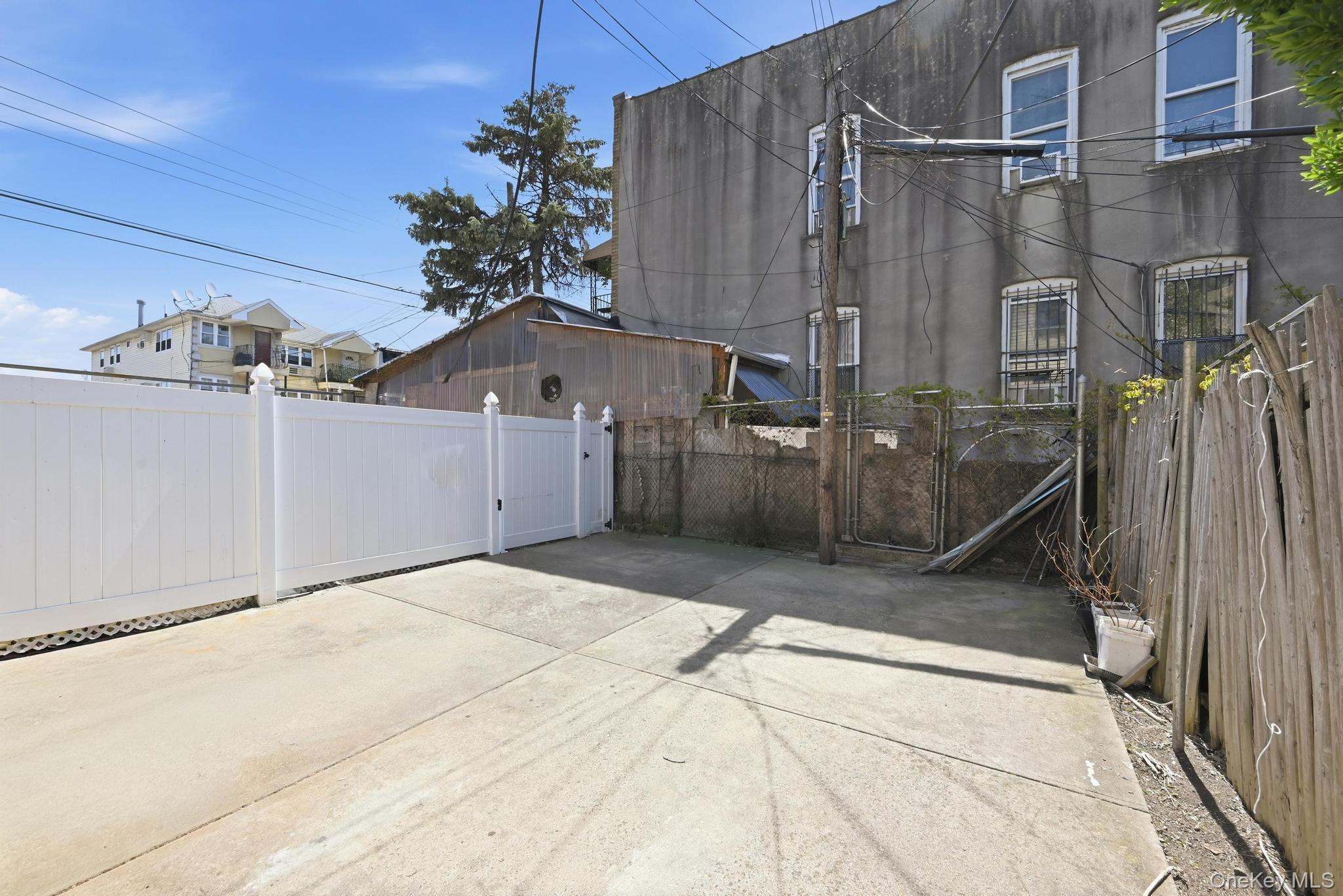 Single Family Blake Avenue Brooklyn, NY 11208, MLS-1044086-28