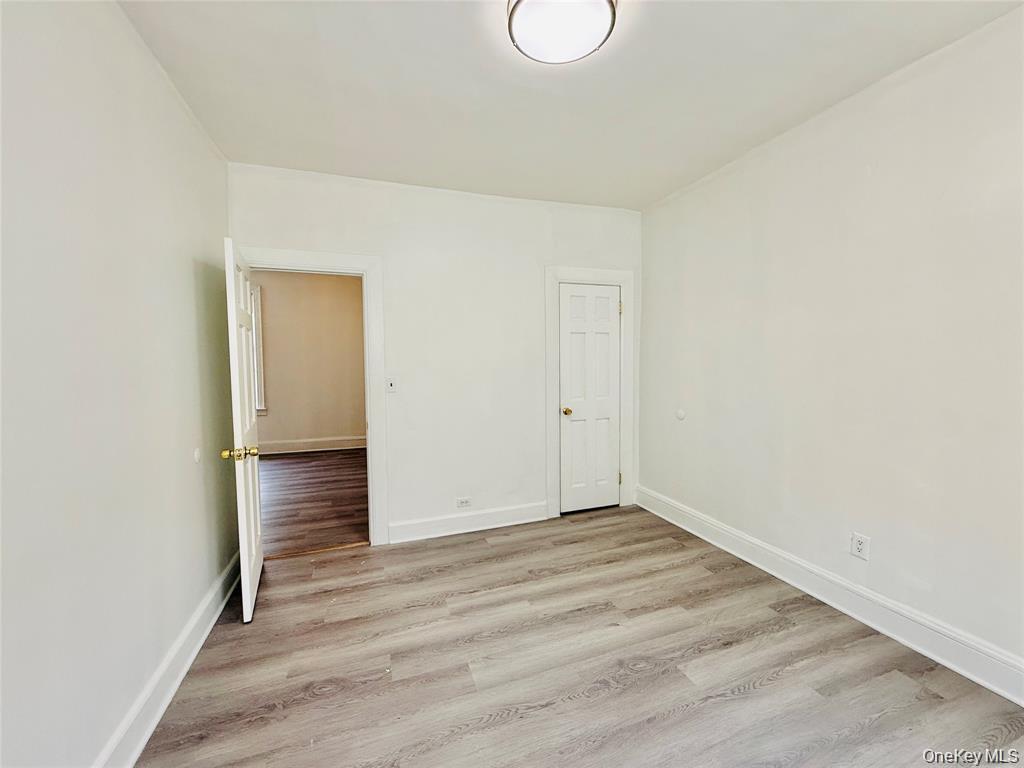 Single Family Radcliff Avenue  Bronx, NY 10462, MLS-1044105-12
