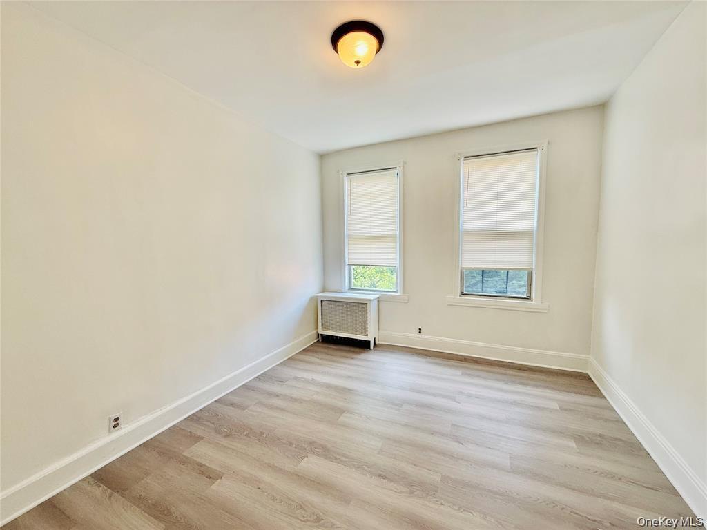 Single Family Radcliff Avenue  Bronx, NY 10462, MLS-1044105-14