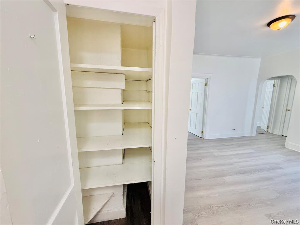 Single Family Radcliff Avenue  Bronx, NY 10462, MLS-1044105-17