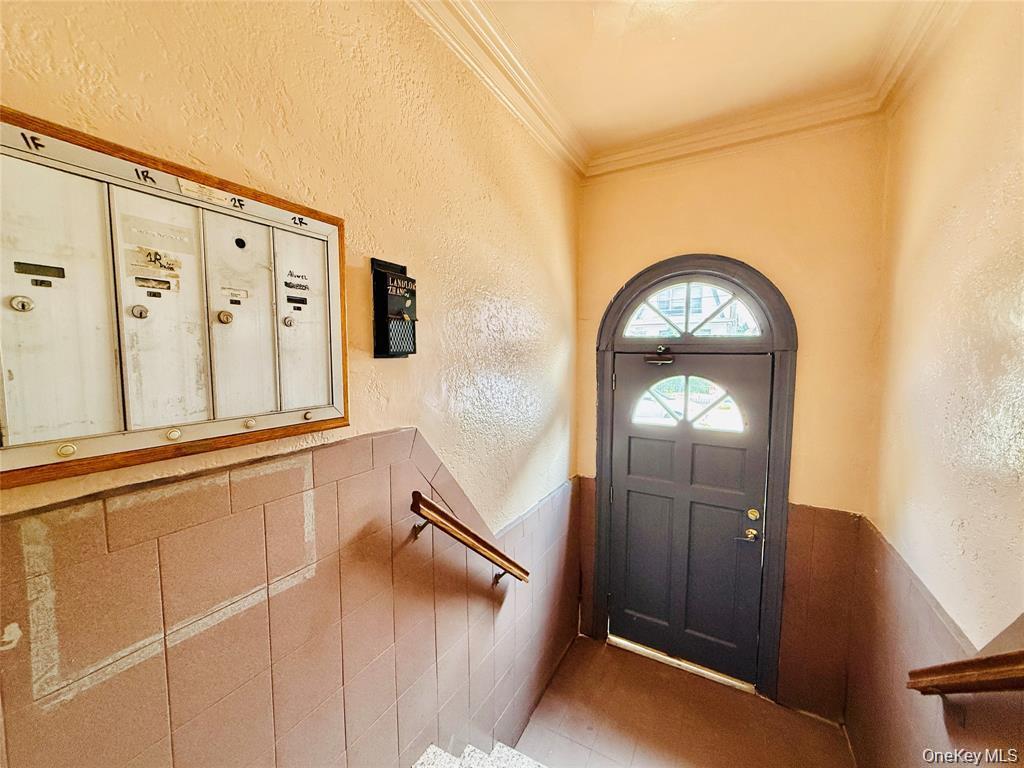 Single Family Radcliff Avenue  Bronx, NY 10462, MLS-1044105-19