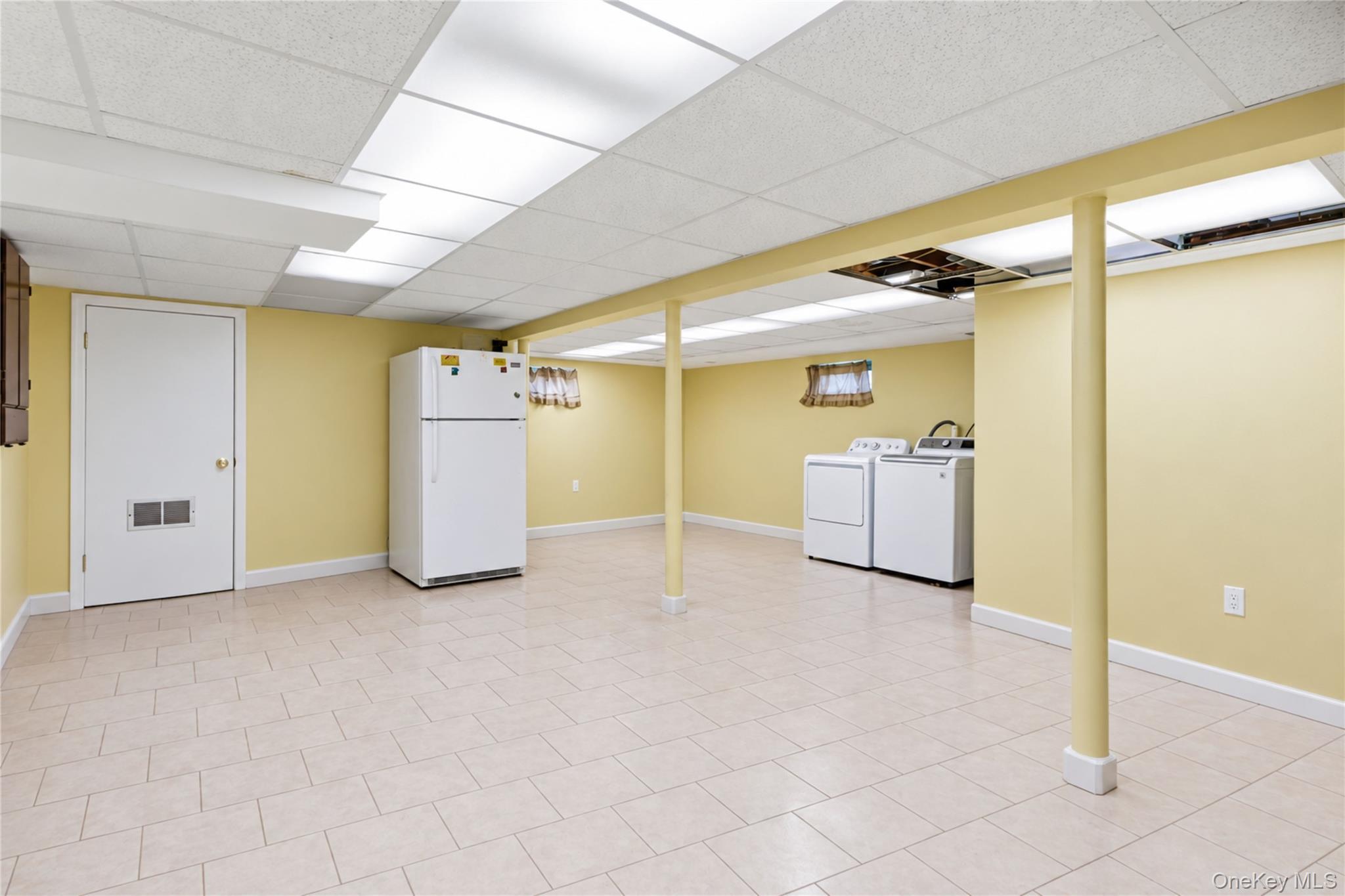 Single Family Ivanhoe Drive Nassau County, NY 11566, MLS-1044116-22