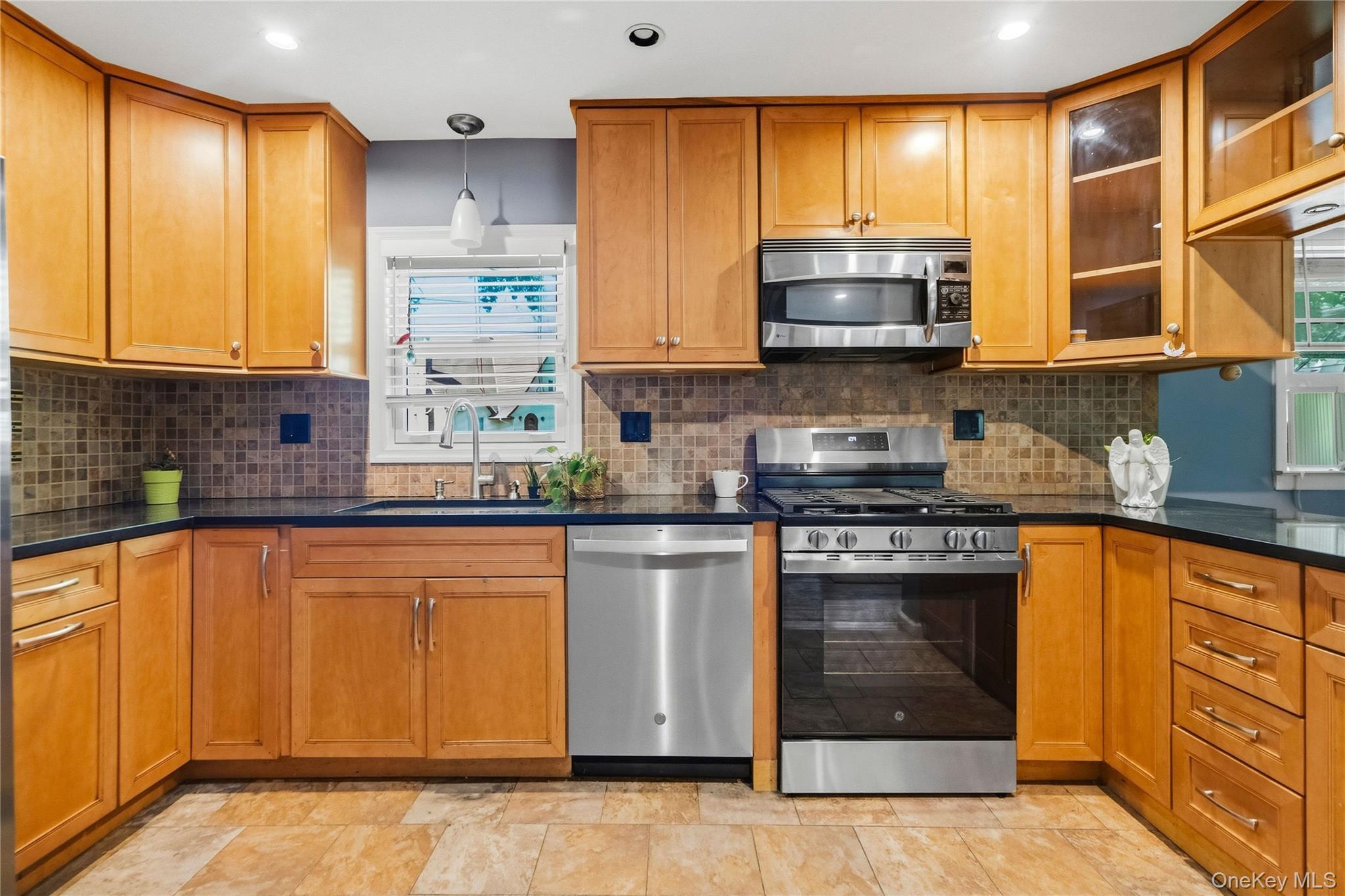 Single Family Ivanhoe Drive Nassau County, NY 11566, MLS-1044116-6