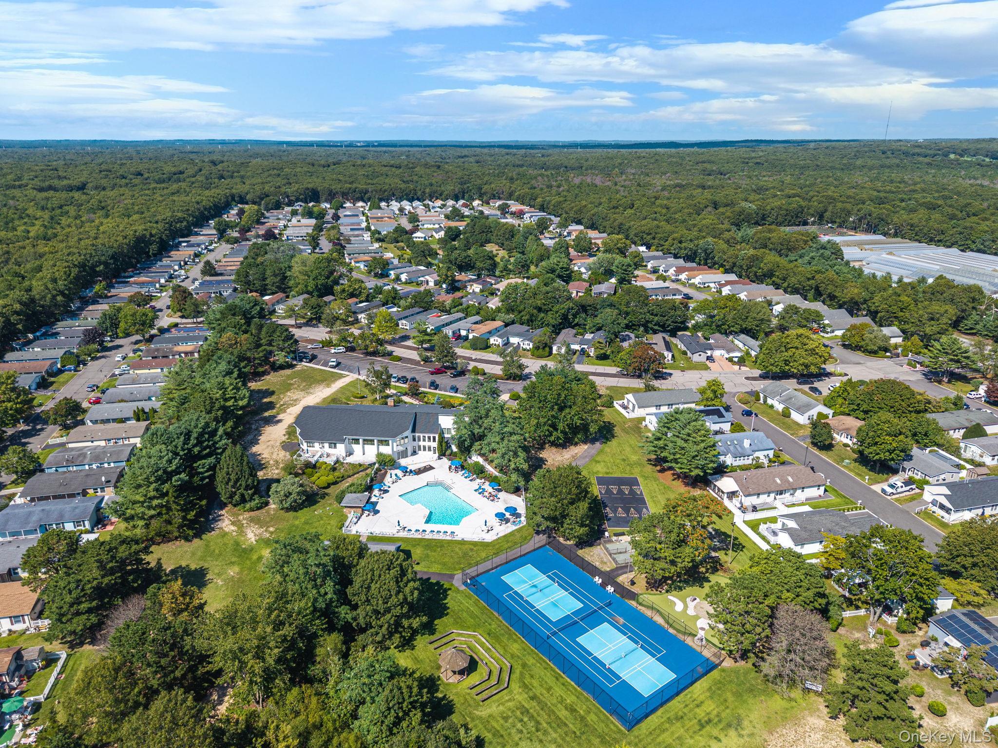 Single Family Dogwood Lane  Suffolk County, NY 11949, MLS-1044125-21