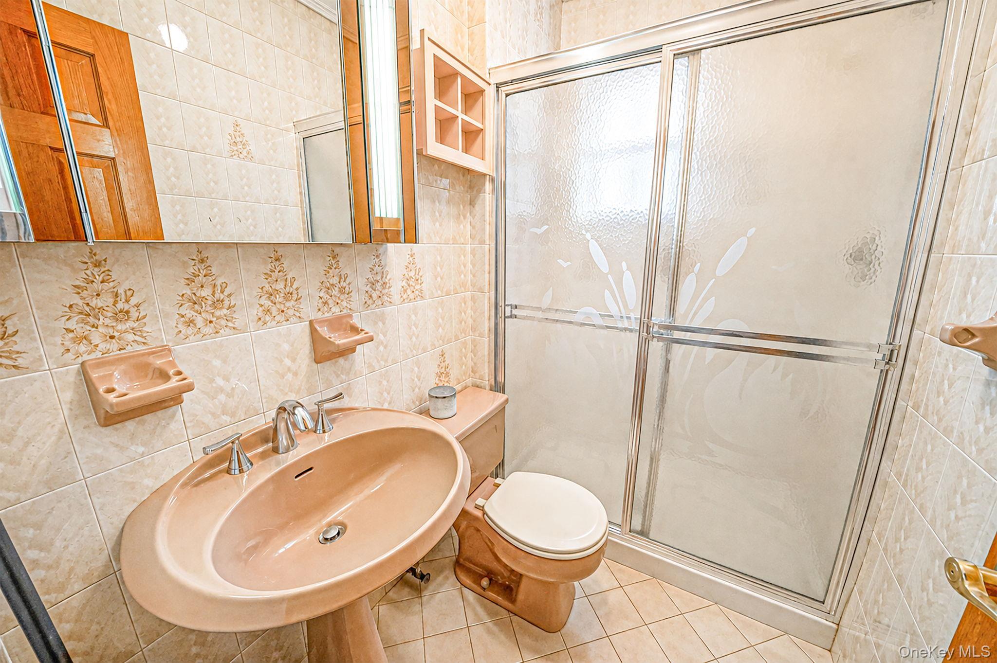 Single Family Clintonville Street Queens, NY 11357, MLS-1044134-10