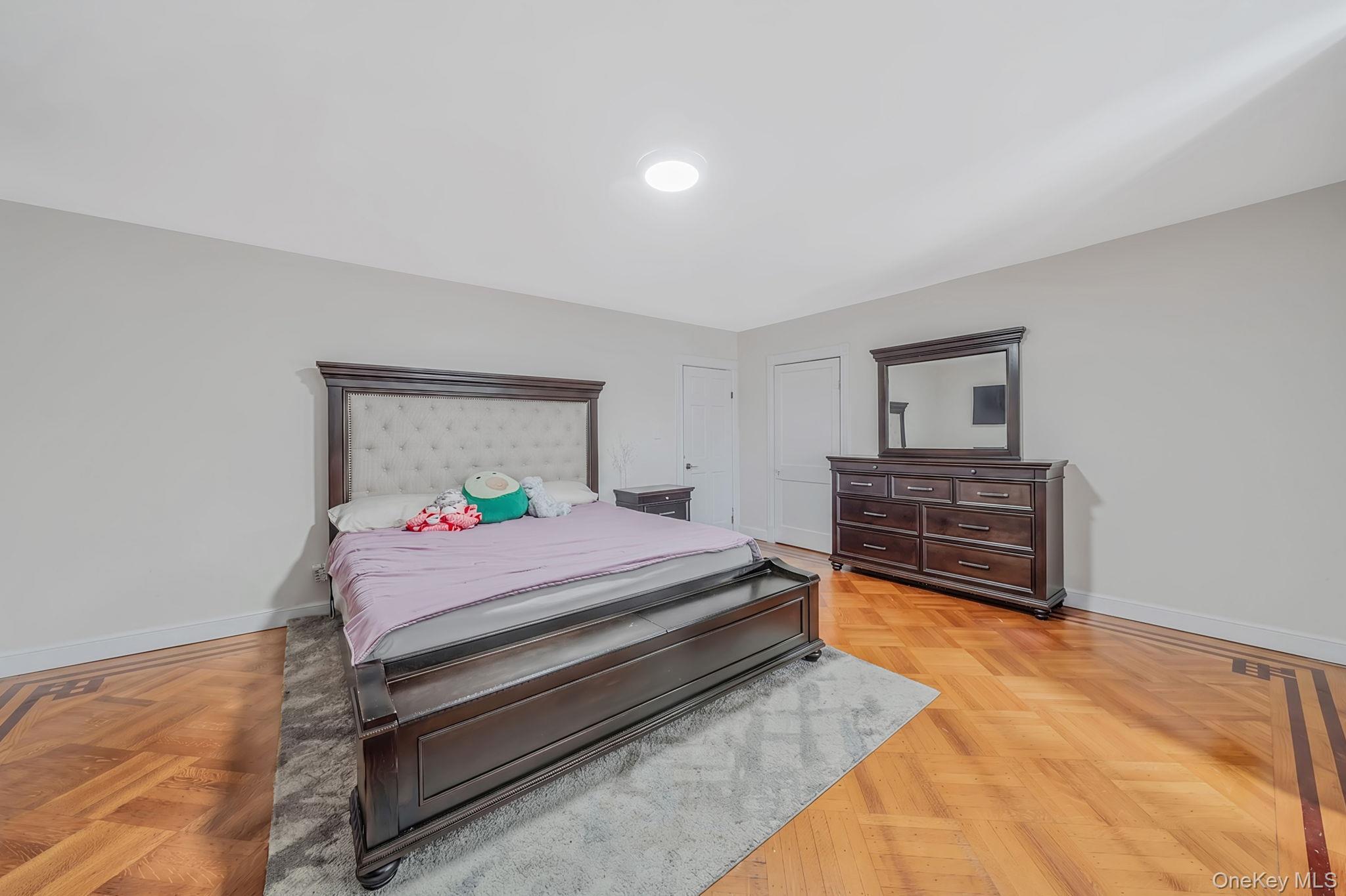 Single Family Clintonville Street Queens, NY 11357, MLS-1044134-13