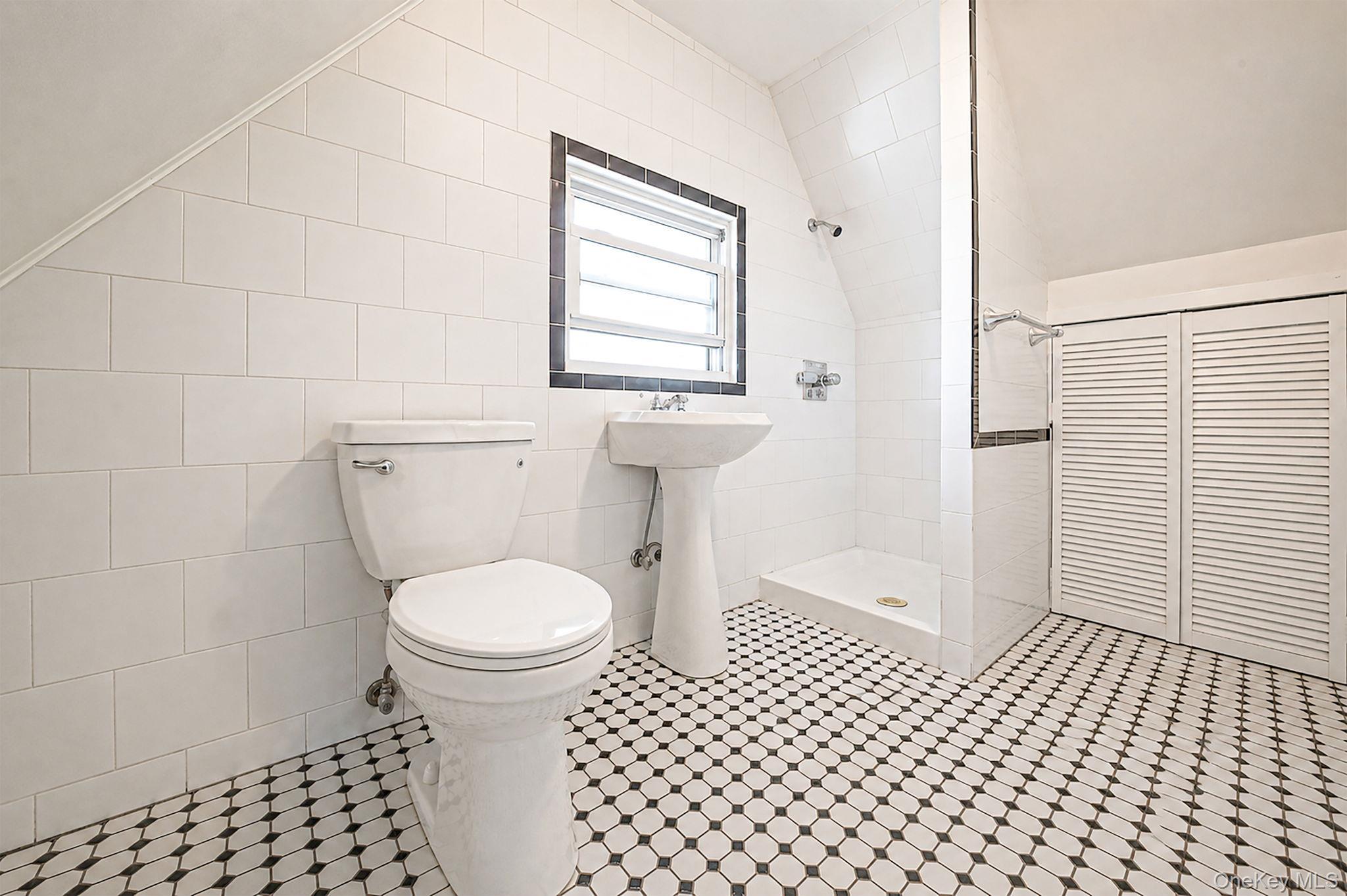 Single Family Clintonville Street Queens, NY 11357, MLS-1044134-21