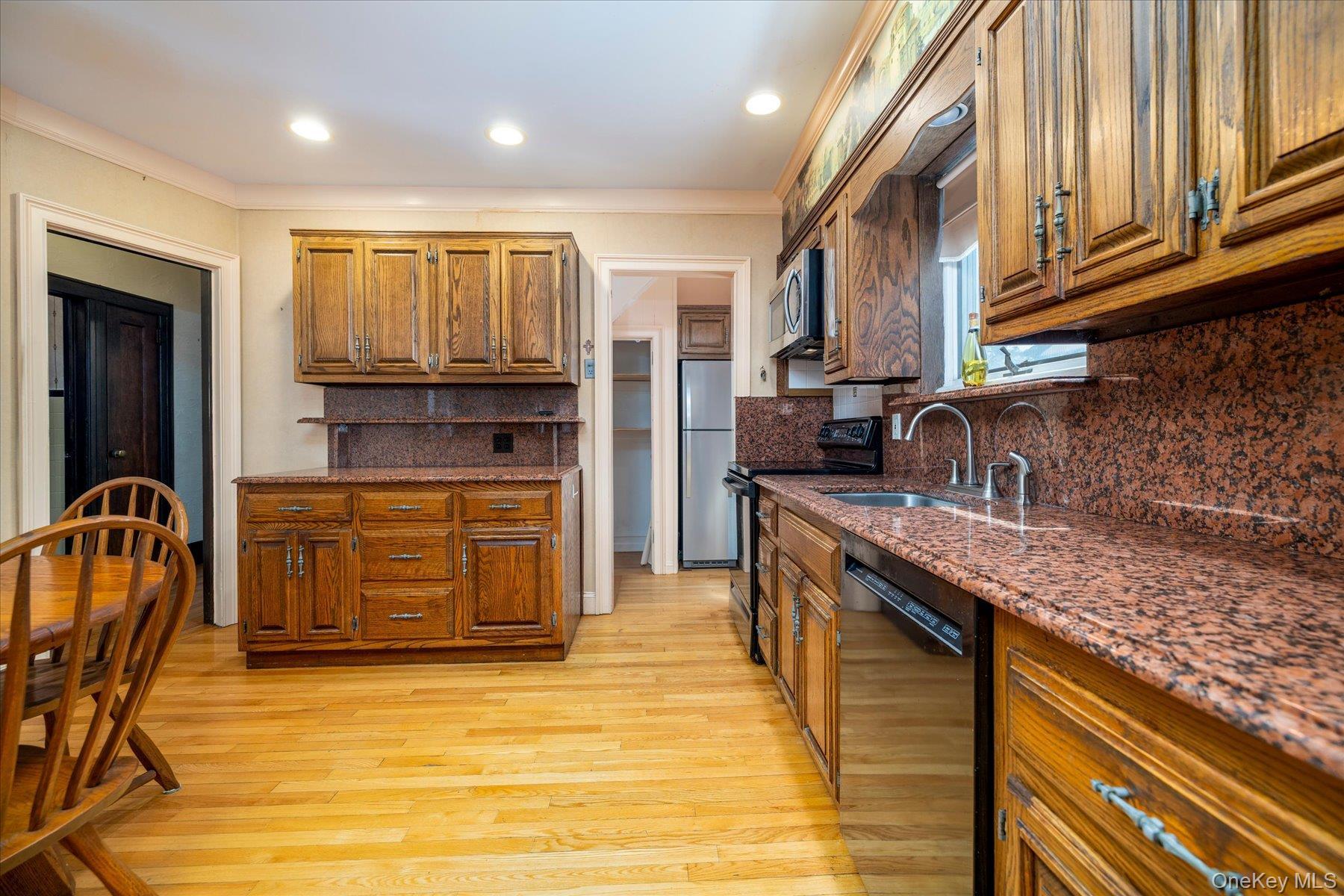 Single Family Oceanview Road Nassau County, NY 11518, MLS-1044138-15
